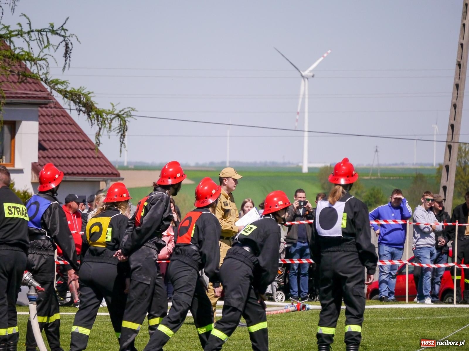 Zdjęcie w galerii na portalu naszraciborz.pl: Powiatowe zawody sportowo-pożarnicze na bis wiadomości z regionu