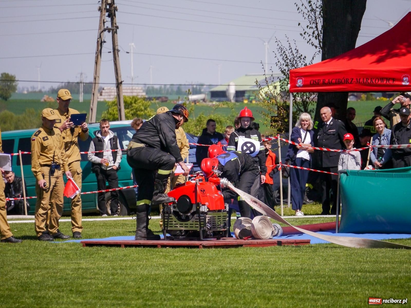 Zdjęcie w galerii na portalu naszraciborz.pl: Powiatowe zawody sportowo-pożarnicze na bis wiadomości z regionu