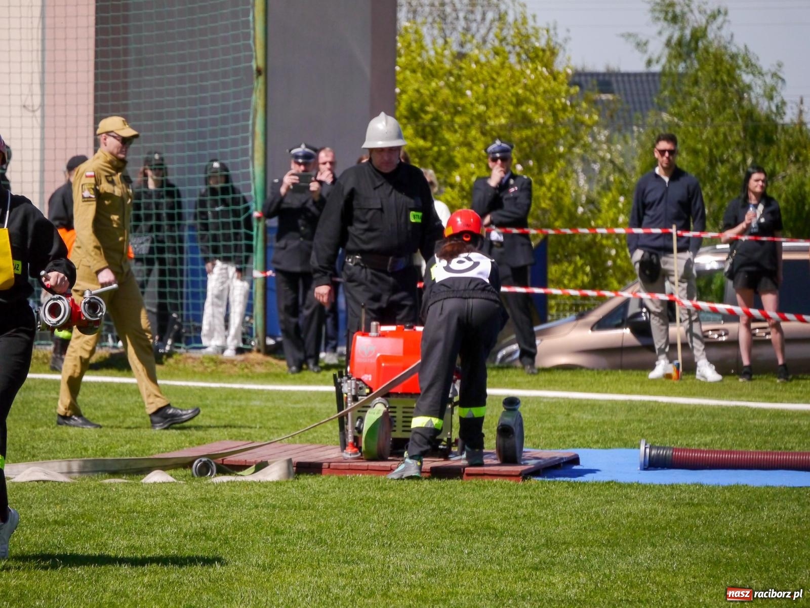 Zdjęcie w galerii na portalu naszraciborz.pl: Powiatowe zawody sportowo-pożarnicze na bis wiadomości z regionu