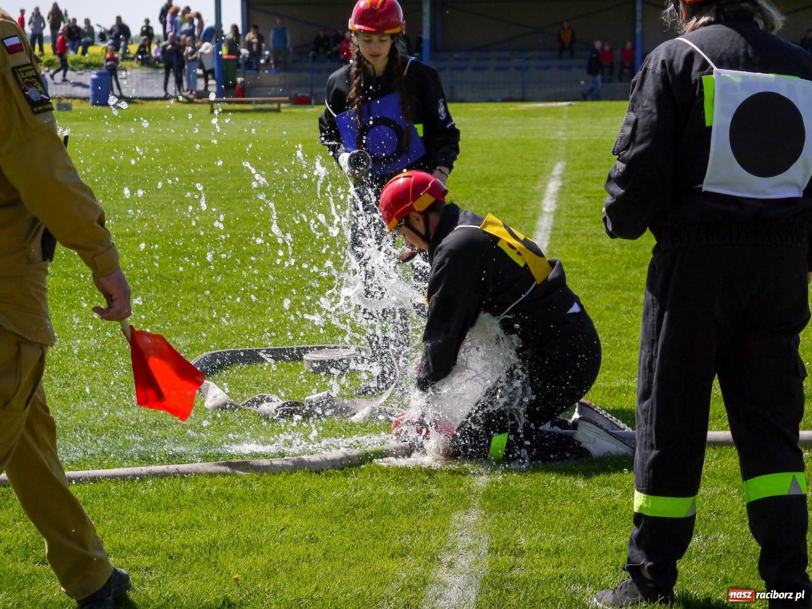 Zdjęcie w galerii na portalu naszraciborz.pl: Powiatowe zawody sportowo-pożarnicze na bis wiadomości z regionu
