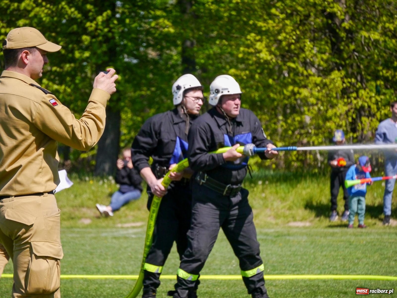 Zdjęcie w galerii na portalu naszraciborz.pl: Powiatowe zawody sportowo-pożarnicze na bis wiadomości z regionu