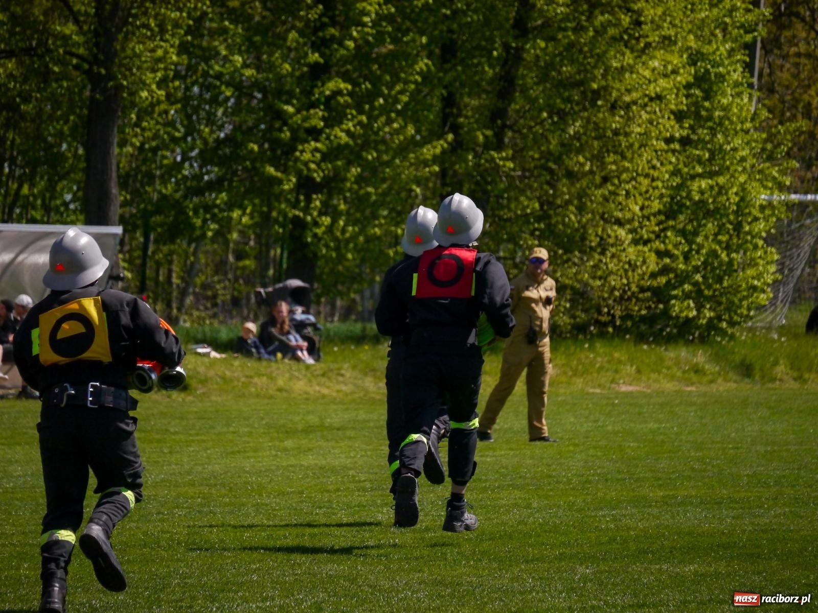 Zdjęcie w galerii na portalu naszraciborz.pl: Powiatowe zawody sportowo-pożarnicze na bis wiadomości z regionu
