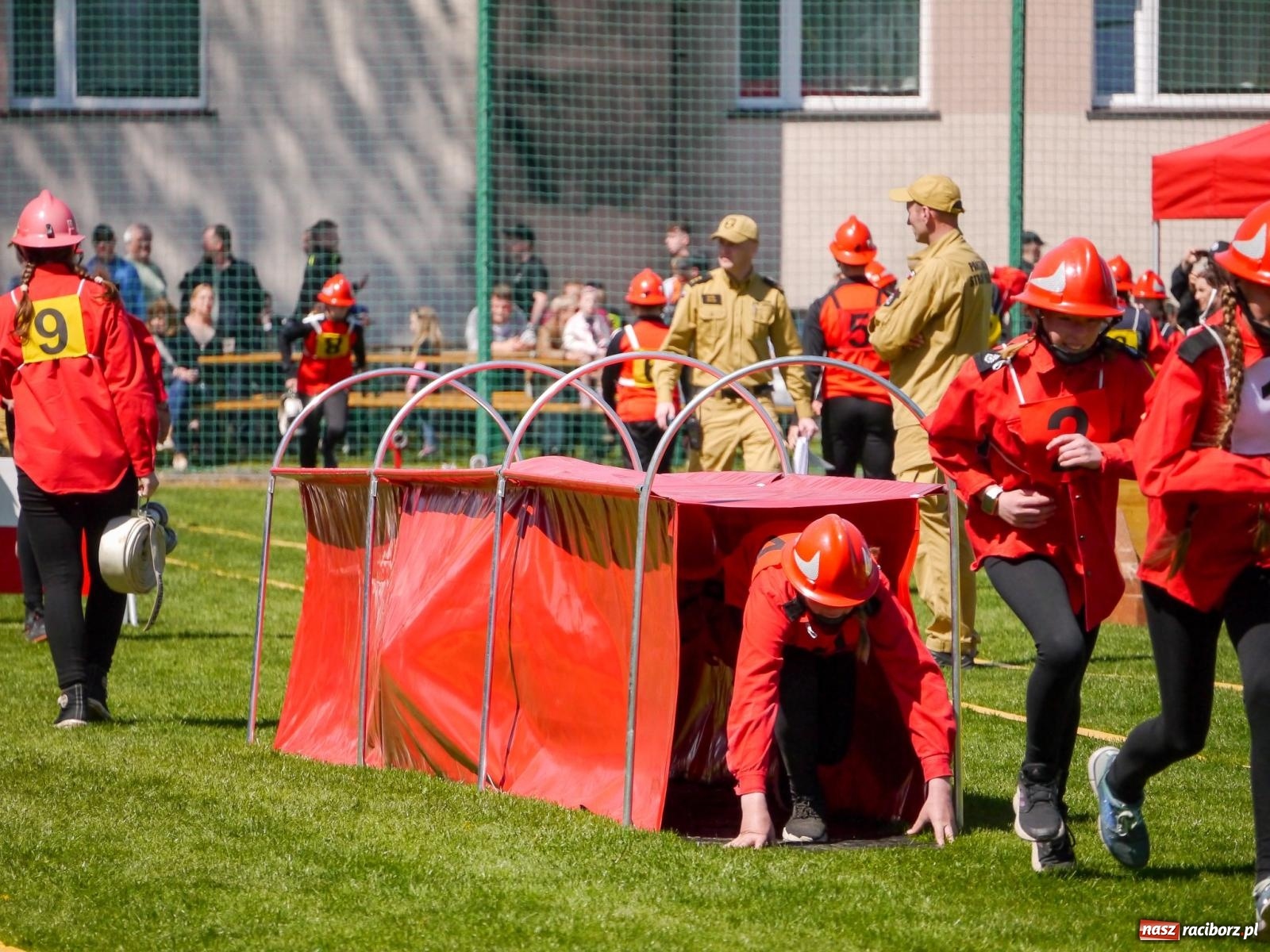 Zdjęcie w galerii na portalu naszraciborz.pl: Powiatowe zawody sportowo-pożarnicze na bis wiadomości z regionu