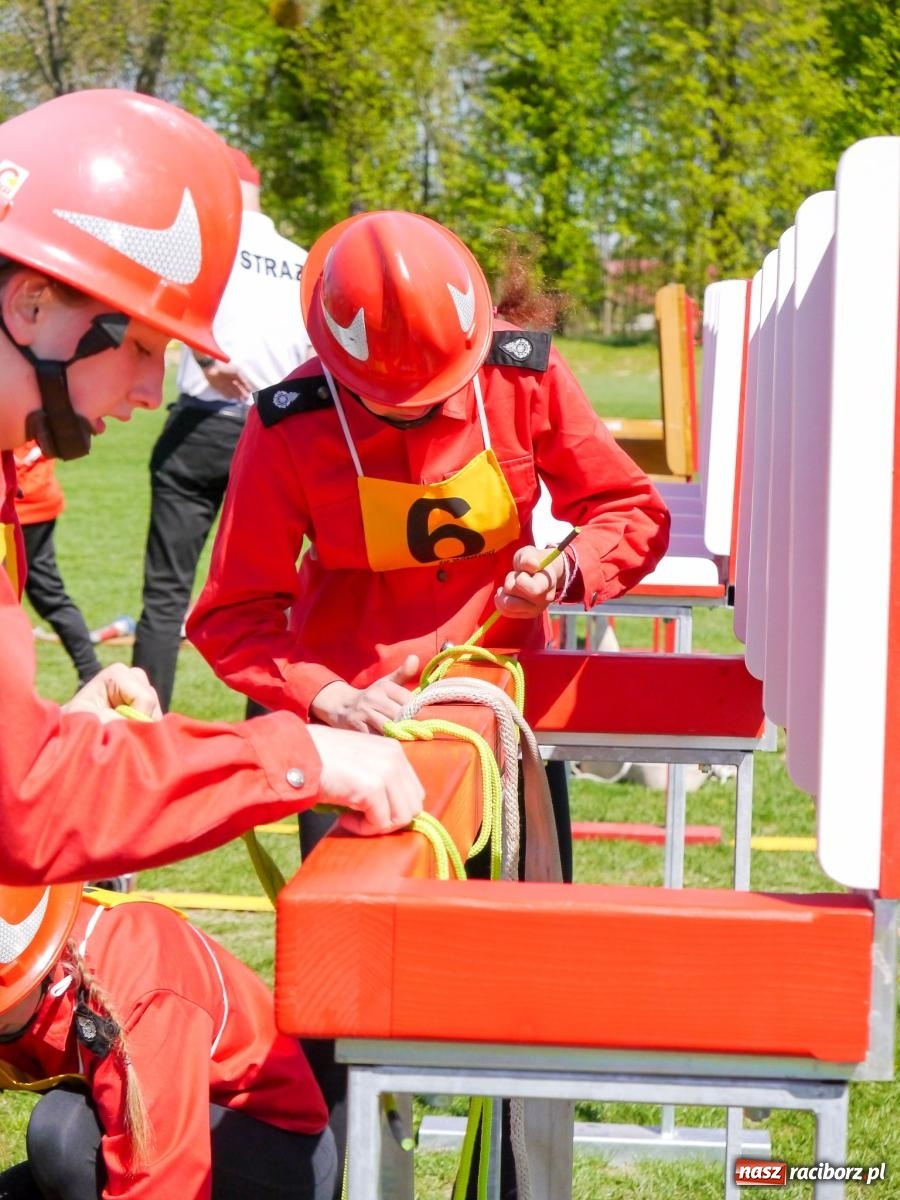 Zdjęcie w galerii na portalu naszraciborz.pl: Powiatowe zawody sportowo-pożarnicze na bis wiadomości z regionu