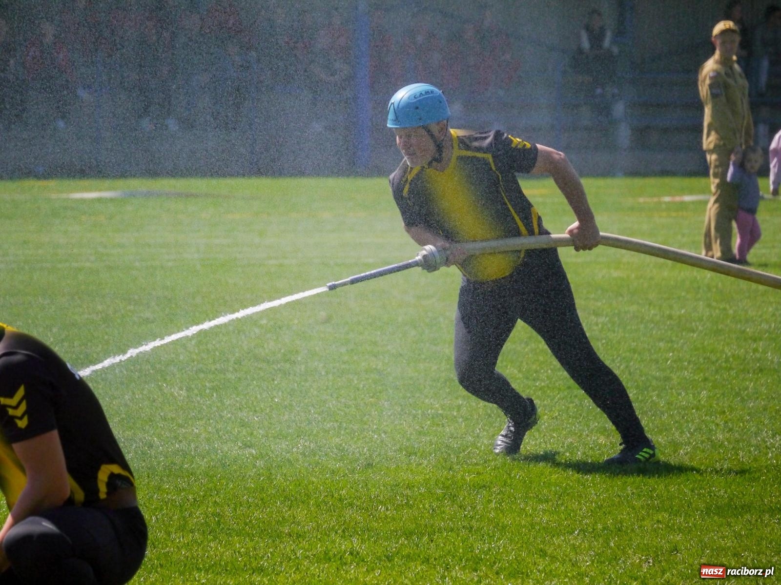 Zdjęcie w galerii na portalu naszraciborz.pl: Powiatowe zawody sportowo-pożarnicze na bis wiadomości z regionu