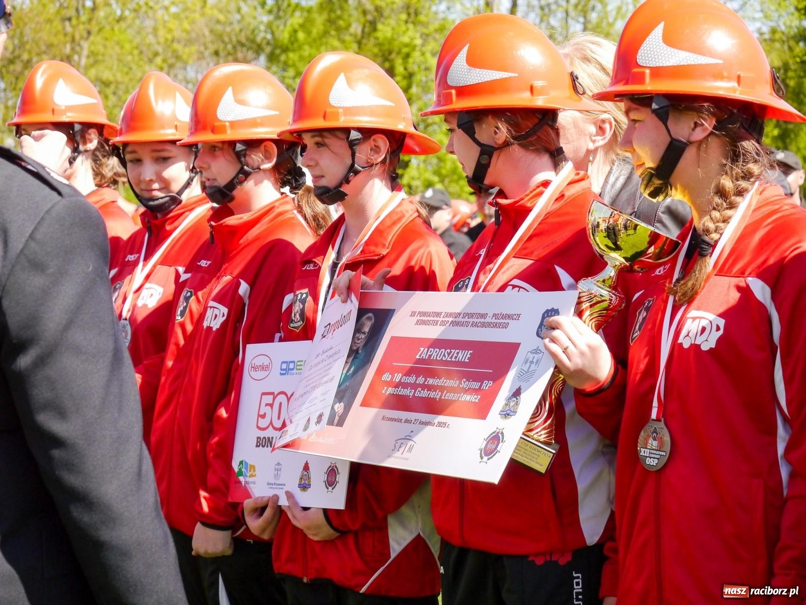 Zdjęcie w galerii na portalu naszraciborz.pl: Powiatowe zawody sportowo-pożarnicze na bis wiadomości z regionu