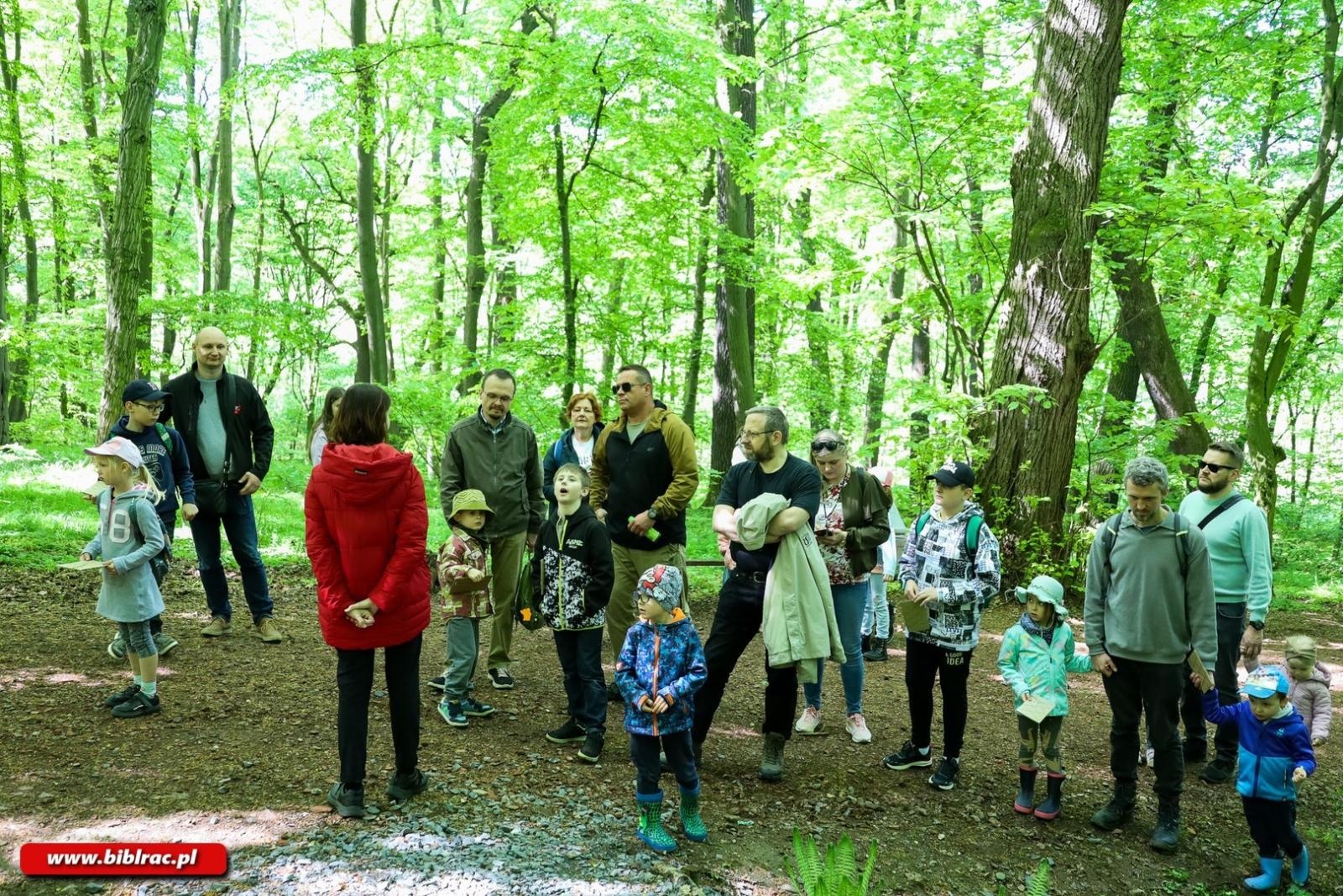 Zdjęcie w galerii na portalu naszraciborz.pl: Klub Ojca w Arboretum wiadomości z regionu