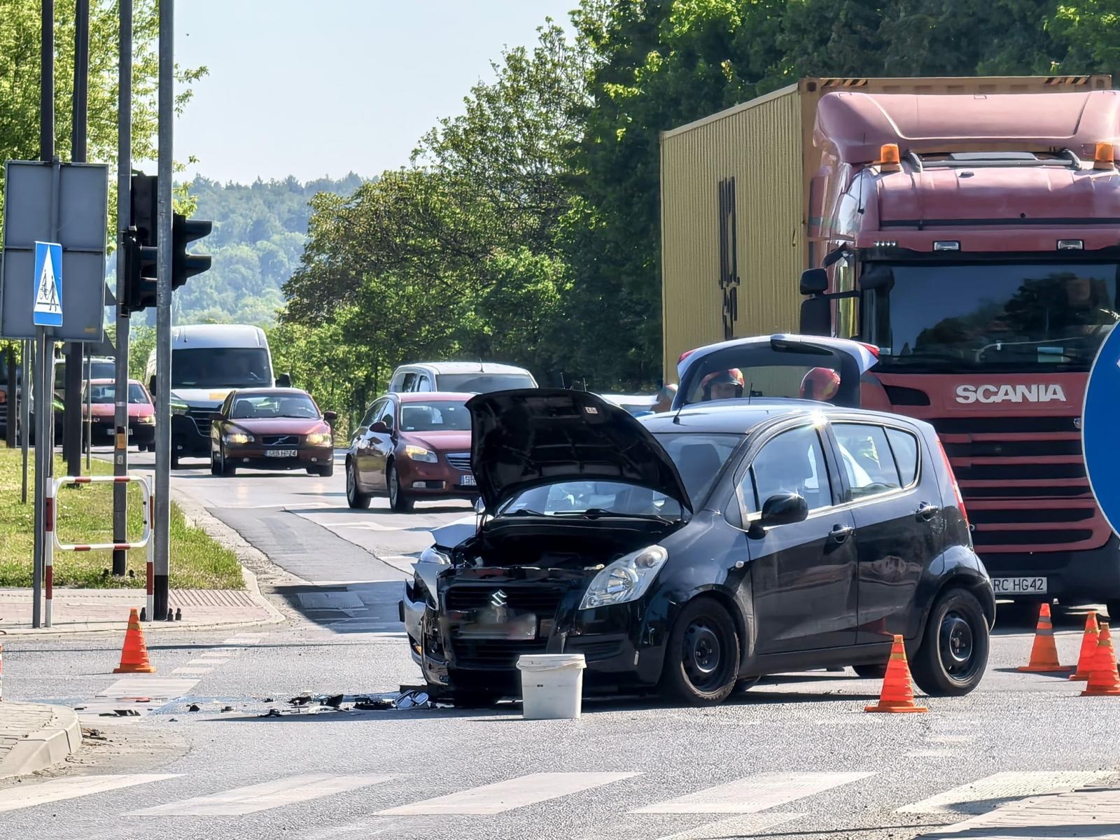 Zdjęcie w galerii na portalu naszraciborz.pl: Niecodzienna interwencja raciborskiej drogówki. Musieli dowieźć krew do Jastrzębia Zdroju wiadomości z regionu