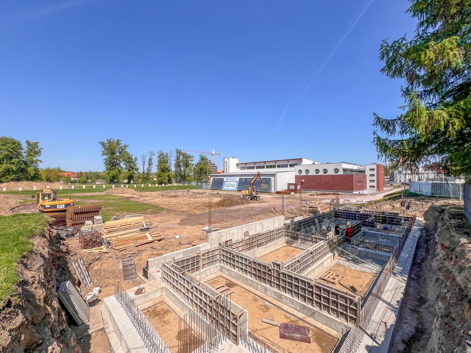 Zdjęcie w galerii na portalu naszraciborz.pl: Trwają budowy basenów i lodowiska [FOTO] wiadomości z regionu