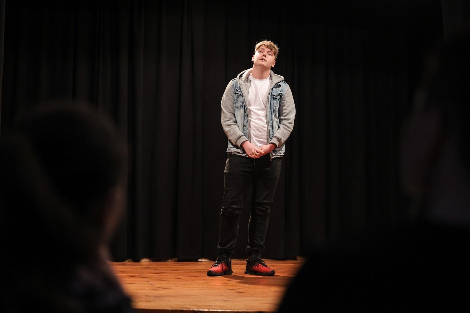 Zdjęcie w galerii na portalu naszraciborz.pl: Laureaci eliminacji rejonowych 70. Ogólnopolskiego Konkursu Recytatorskiego wiadomości z regionu