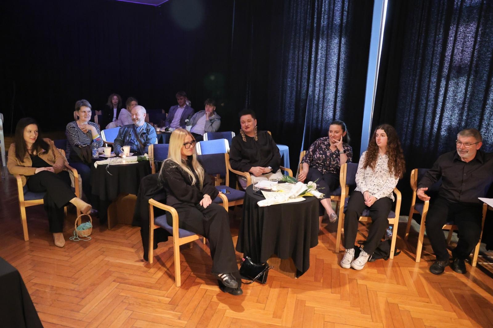 Zdjęcie w galerii na portalu naszraciborz.pl: Laureaci eliminacji rejonowych 70. Ogólnopolskiego Konkursu Recytatorskiego wiadomości z regionu