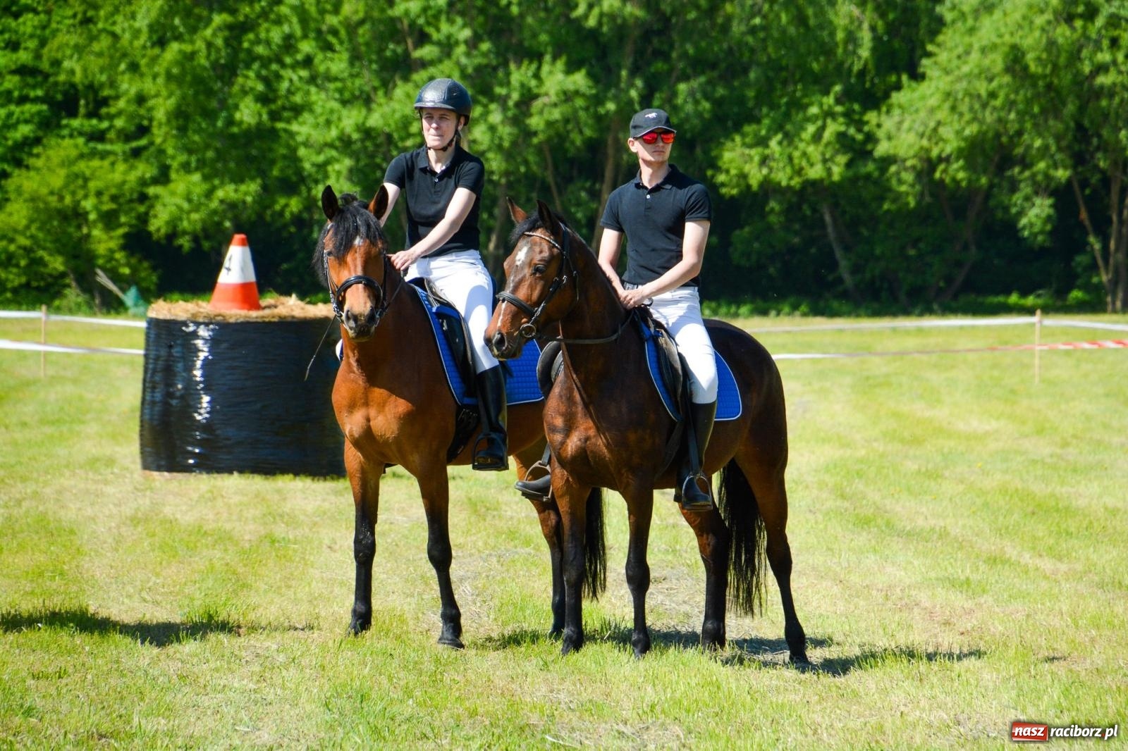 Zdjęcie w galerii na portalu naszraciborz.pl: Kornice: parada już za nami – czas na emocje w siodle i zaprzęgach wiadomości z regionu