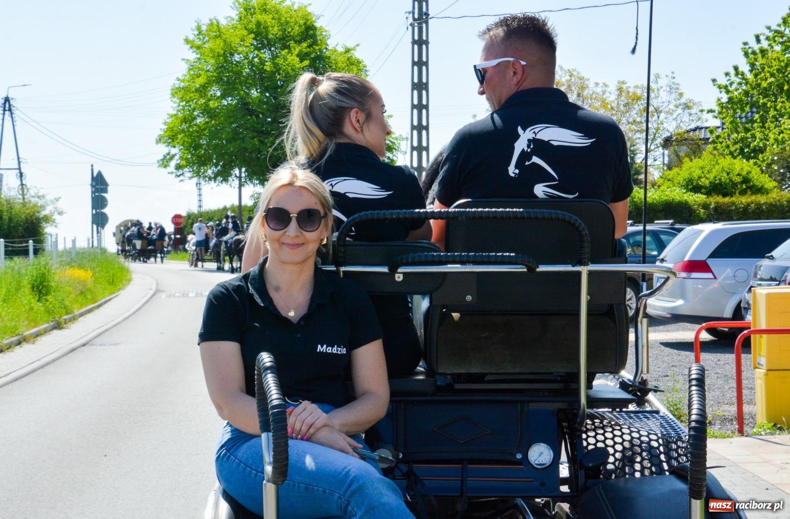 Zdjęcie w galerii na portalu naszraciborz.pl: Kornice: parada już za nami – czas na emocje w siodle i zaprzęgach wiadomości z regionu