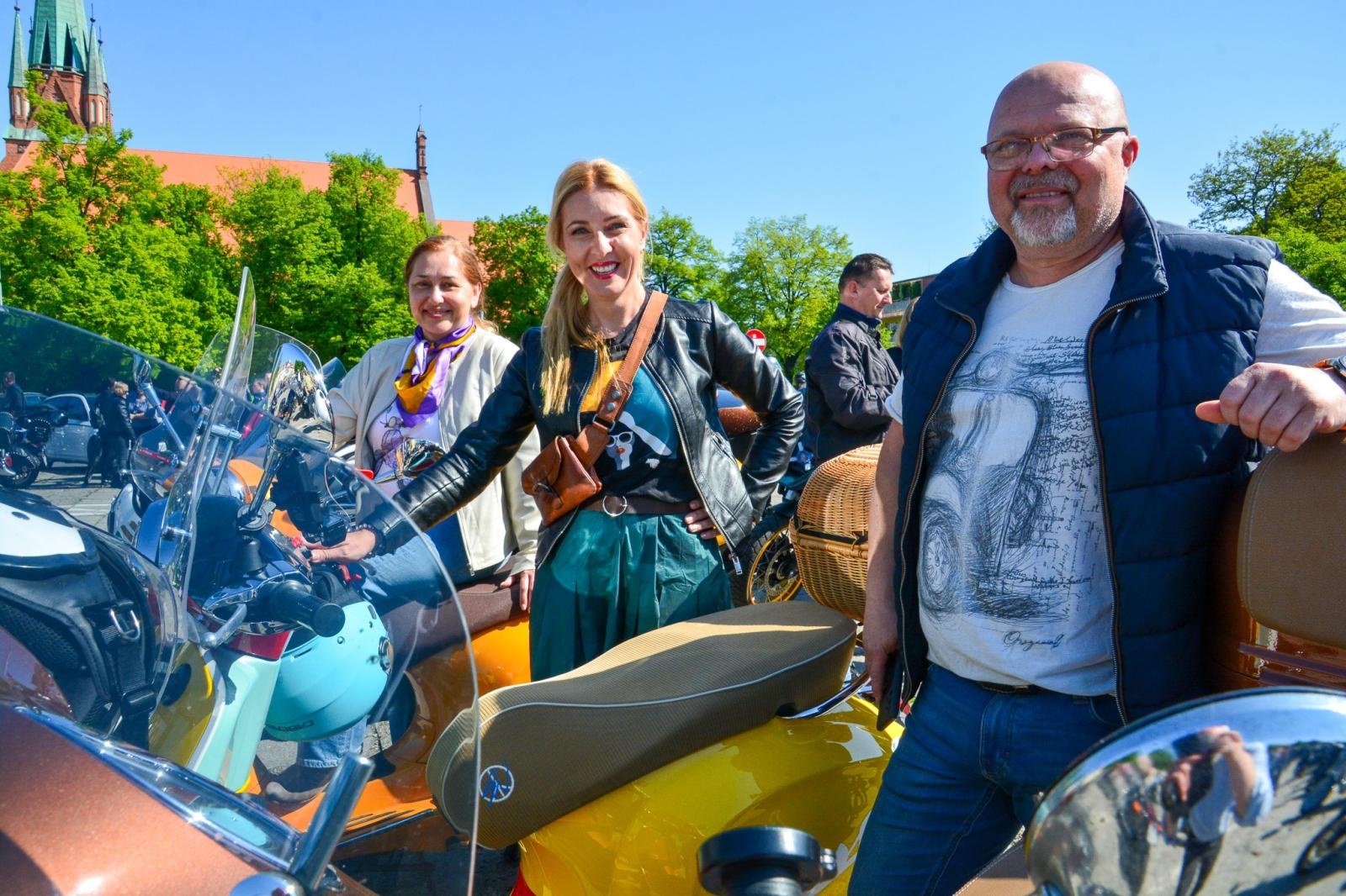 Zdjęcie w galerii na portalu naszraciborz.pl: Motocyklowe rozpoczęcie sezonu w Raciborzu bez parady, ale z tradycją i wspólnotą [FOTO i WIDEO] wiadomości z regionu