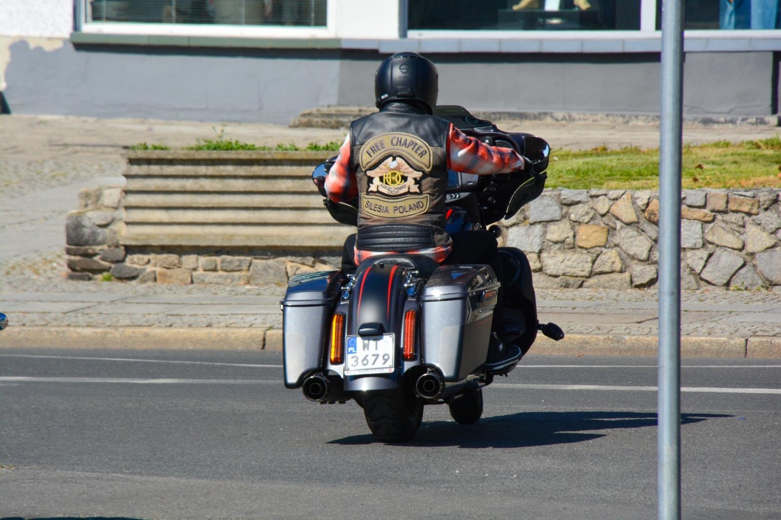 Zdjęcie w galerii na portalu naszraciborz.pl: Motocyklowe rozpoczęcie sezonu w Raciborzu bez parady, ale z tradycją i wspólnotą [FOTO i WIDEO] wiadomości z regionu