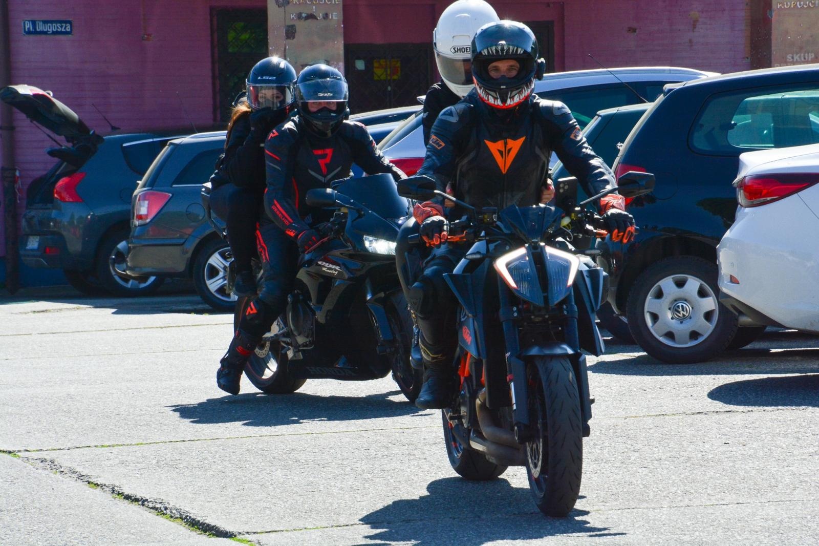 Zdjęcie w galerii na portalu naszraciborz.pl: Motocyklowe rozpoczęcie sezonu w Raciborzu bez parady, ale z tradycją i wspólnotą [FOTO i WIDEO] wiadomości z regionu
