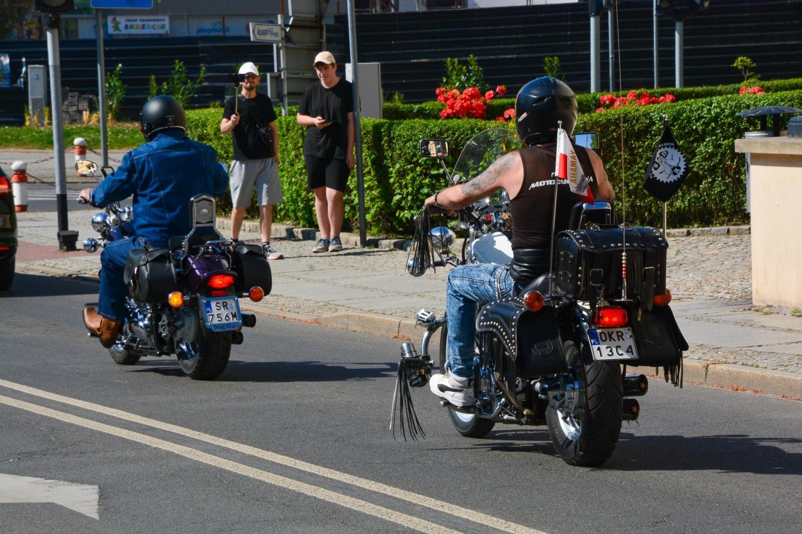 Zdjęcie w galerii na portalu naszraciborz.pl: Motocyklowe rozpoczęcie sezonu w Raciborzu bez parady, ale z tradycją i wspólnotą [FOTO i WIDEO] wiadomości z regionu