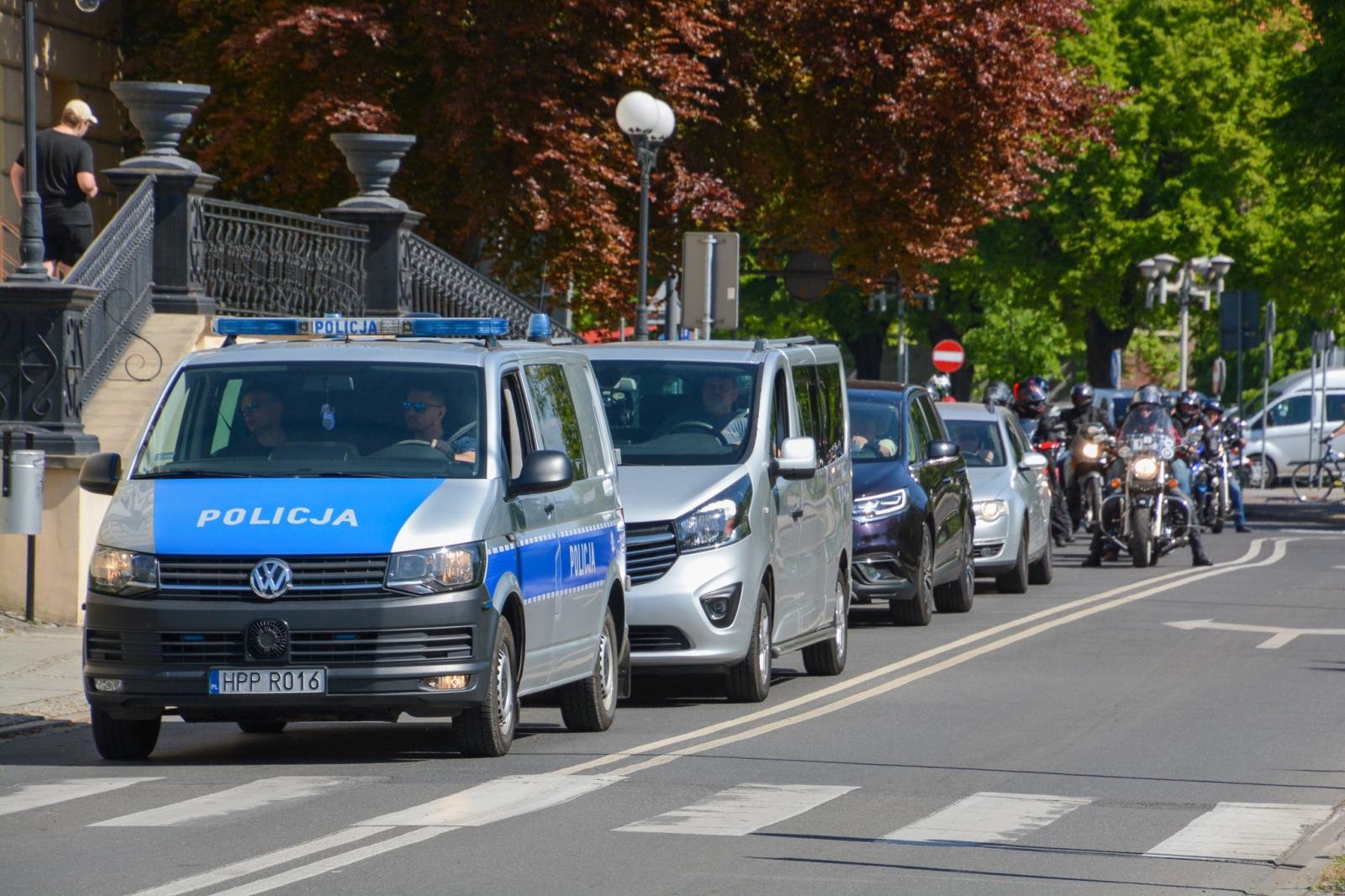 Zdjęcie w galerii na portalu naszraciborz.pl: Motocyklowe rozpoczęcie sezonu w Raciborzu bez parady, ale z tradycją i wspólnotą [FOTO i WIDEO] wiadomości z regionu