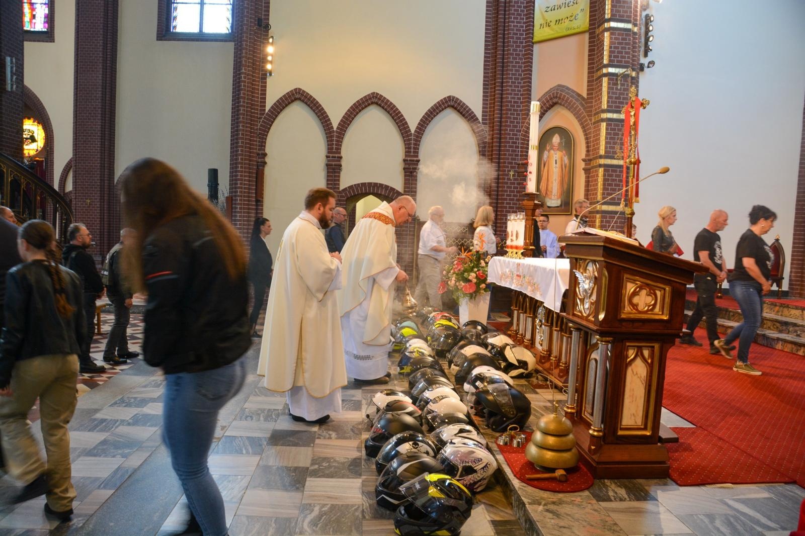 Zdjęcie w galerii na portalu naszraciborz.pl: Motocyklowe rozpoczęcie sezonu w Raciborzu bez parady, ale z tradycją i wspólnotą [FOTO i WIDEO] wiadomości z regionu