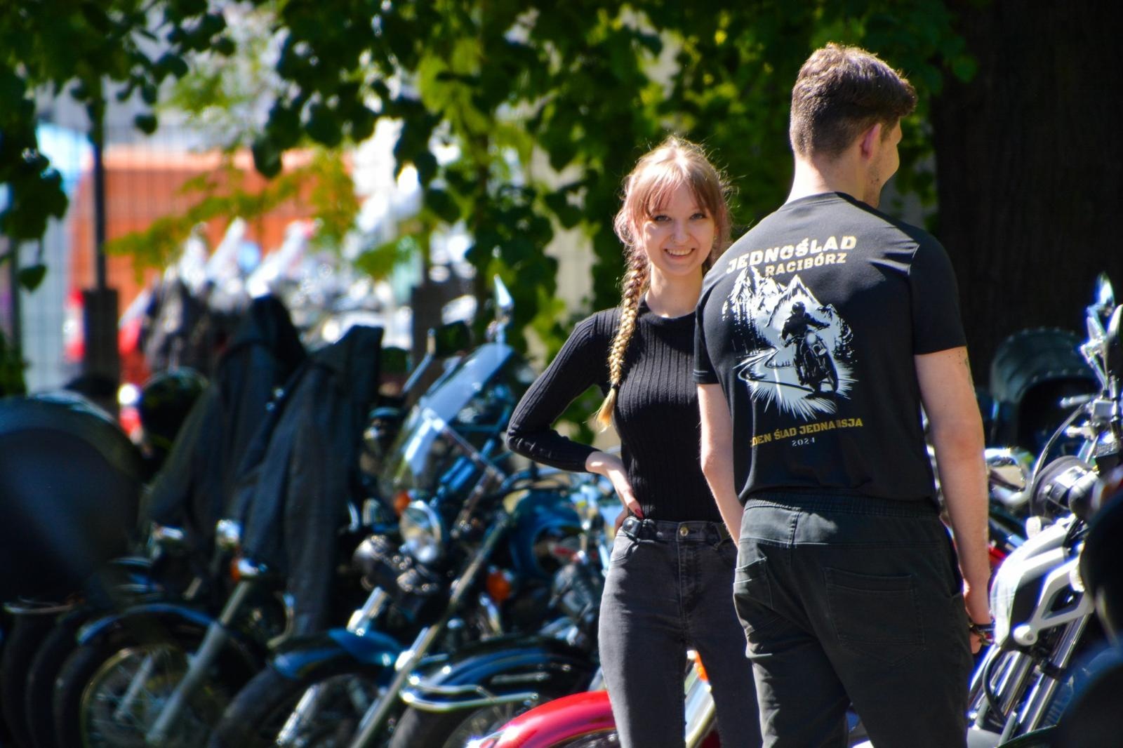 Zdjęcie w galerii na portalu naszraciborz.pl: Motocyklowe rozpoczęcie sezonu w Raciborzu bez parady, ale z tradycją i wspólnotą [FOTO i WIDEO] wiadomości z regionu