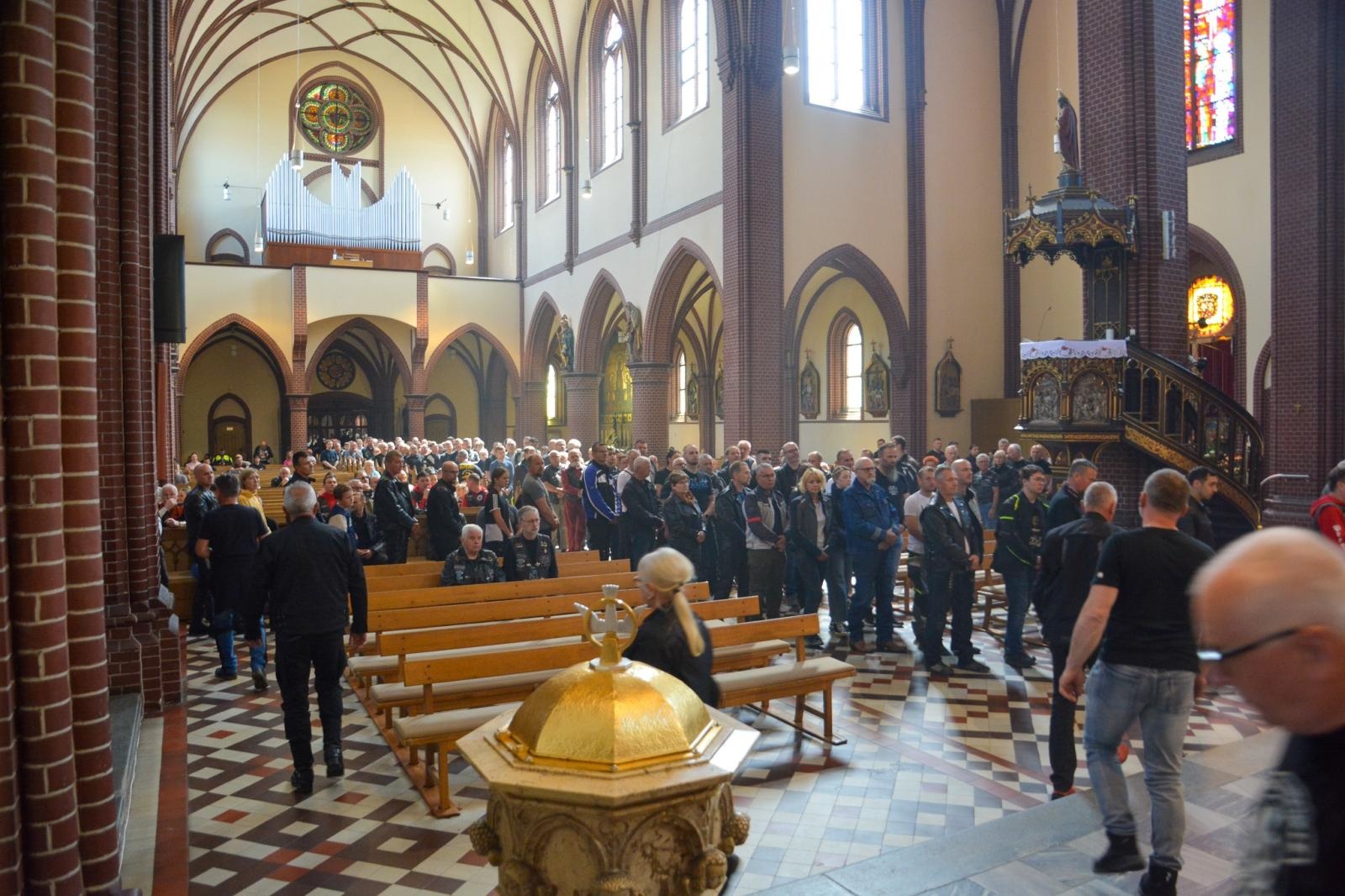 Zdjęcie w galerii na portalu naszraciborz.pl: Motocyklowe rozpoczęcie sezonu w Raciborzu bez parady, ale z tradycją i wspólnotą [FOTO i WIDEO] wiadomości z regionu