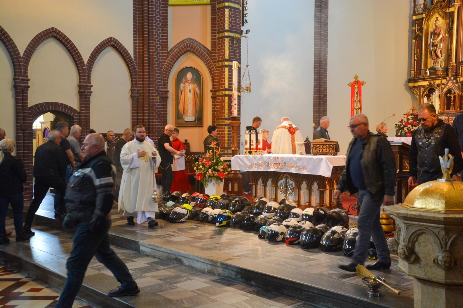 Zdjęcie w galerii na portalu naszraciborz.pl: Motocyklowe rozpoczęcie sezonu w Raciborzu bez parady, ale z tradycją i wspólnotą [FOTO i WIDEO] wiadomości z regionu