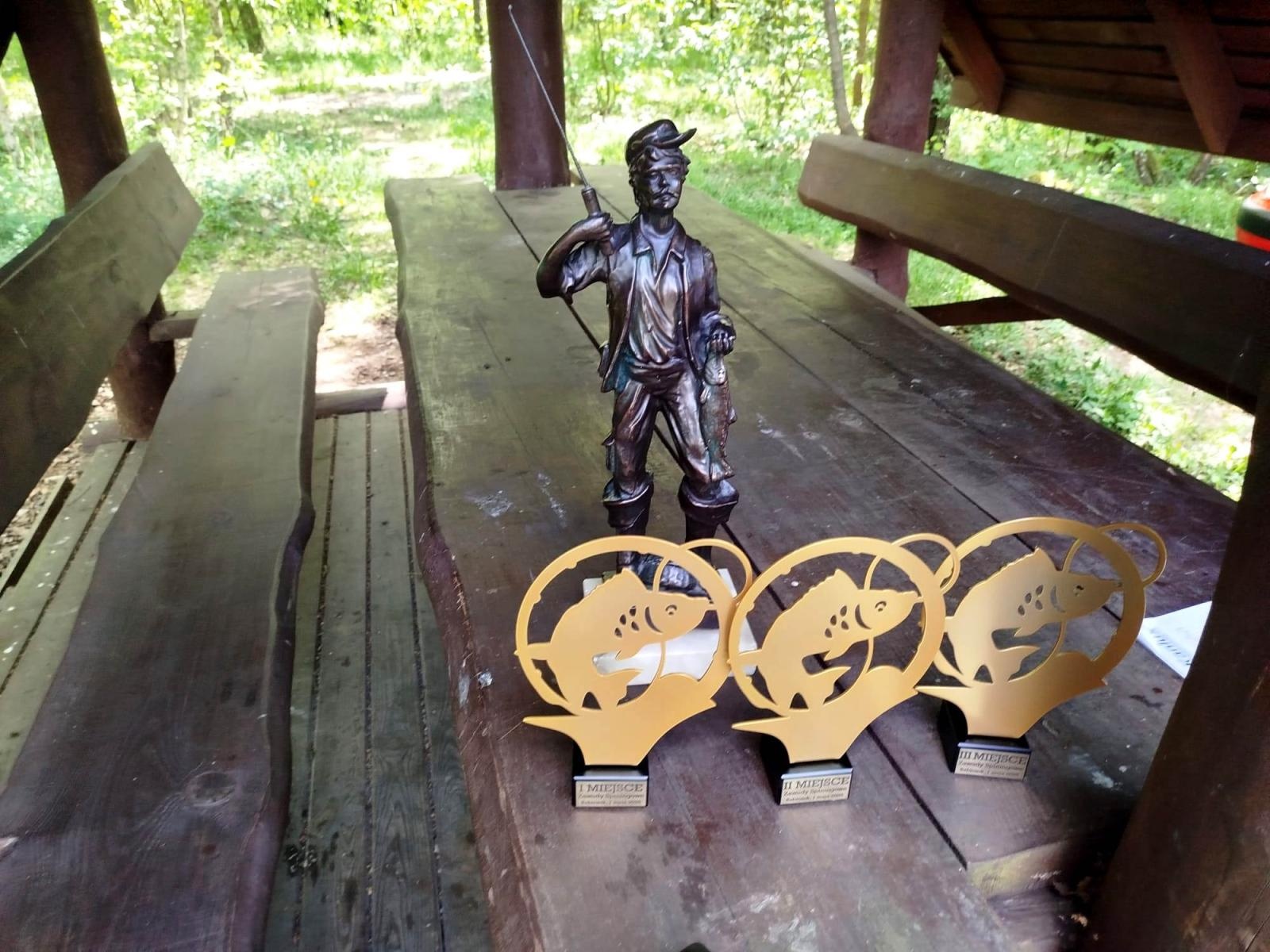 Zdjęcie w galerii na portalu naszraciborz.pl: Z wędkarską pasją o Puchar Prezesa – rozstrzygnięto IX Wiosenne Zawody Spinningowe na Babiczoku wiadomości z regionu