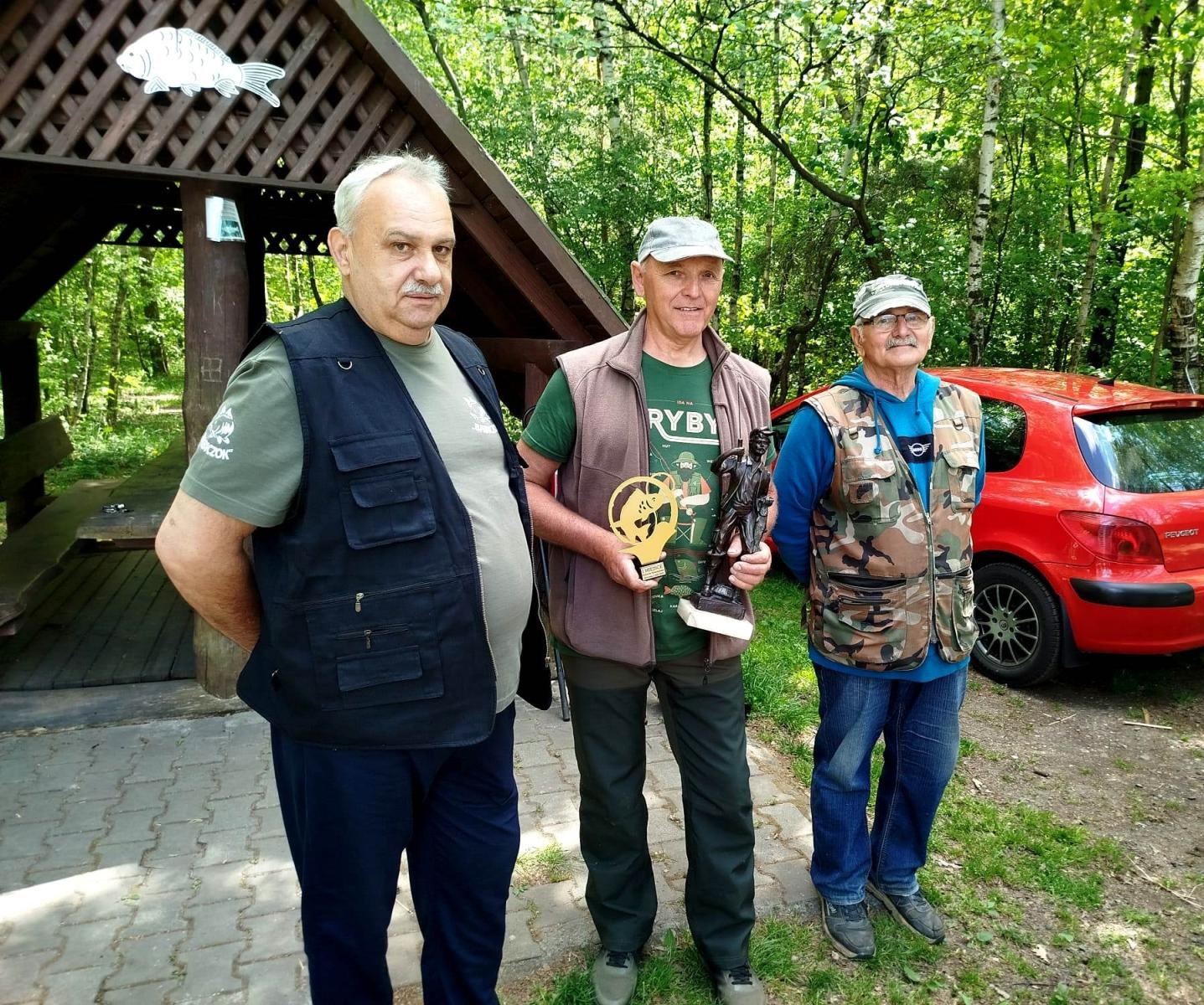 Zdjęcie w galerii na portalu naszraciborz.pl: Z wędkarską pasją o Puchar Prezesa – rozstrzygnięto IX Wiosenne Zawody Spinningowe na Babiczoku wiadomości z regionu