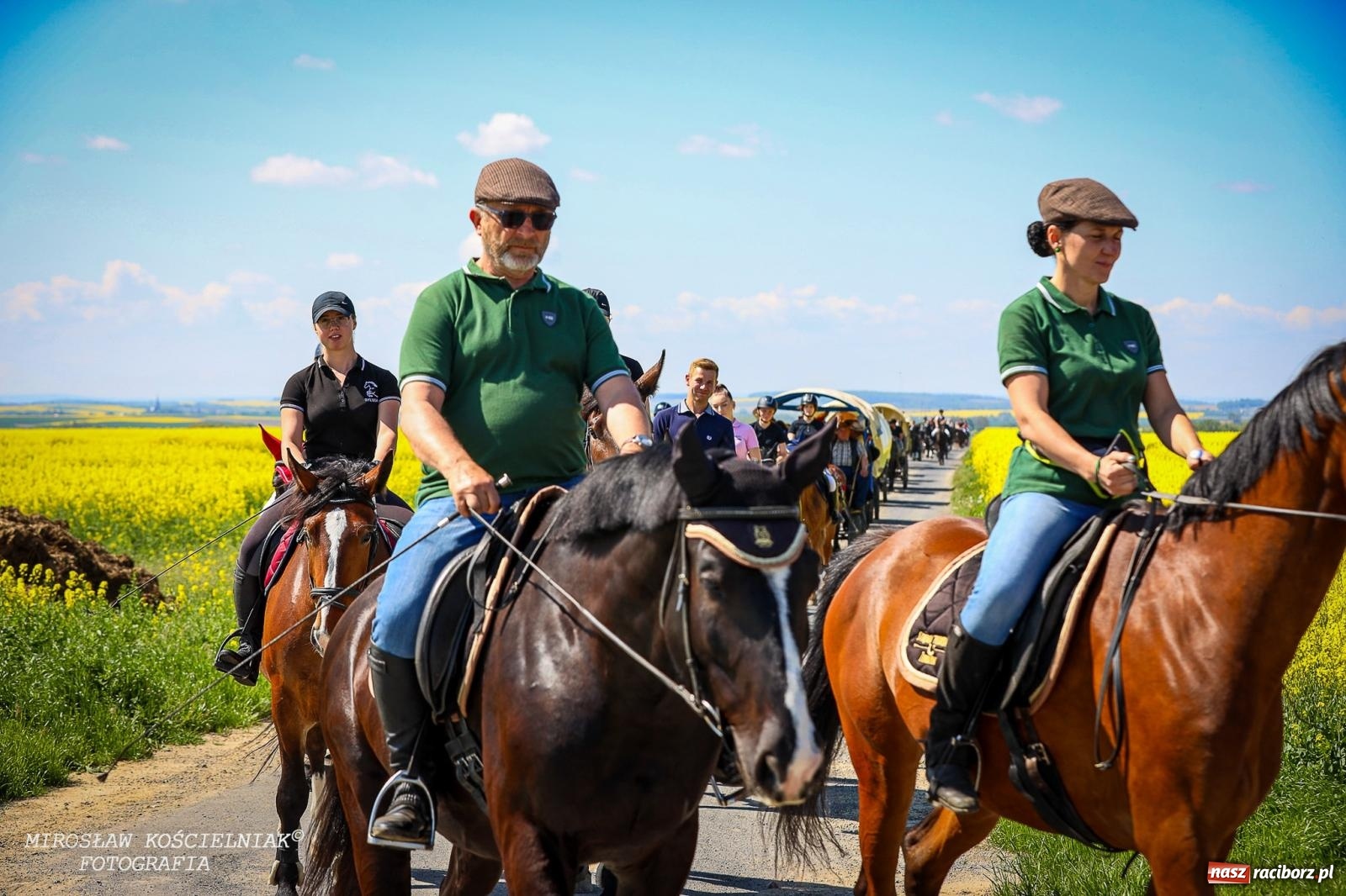 Zdjęcie w galerii na portalu naszraciborz.pl: Konna majówka wróciła do Kornic po sześciu latach. Były emocje i rywalizacja [FOTO i WIDEO] wiadomości z regionu