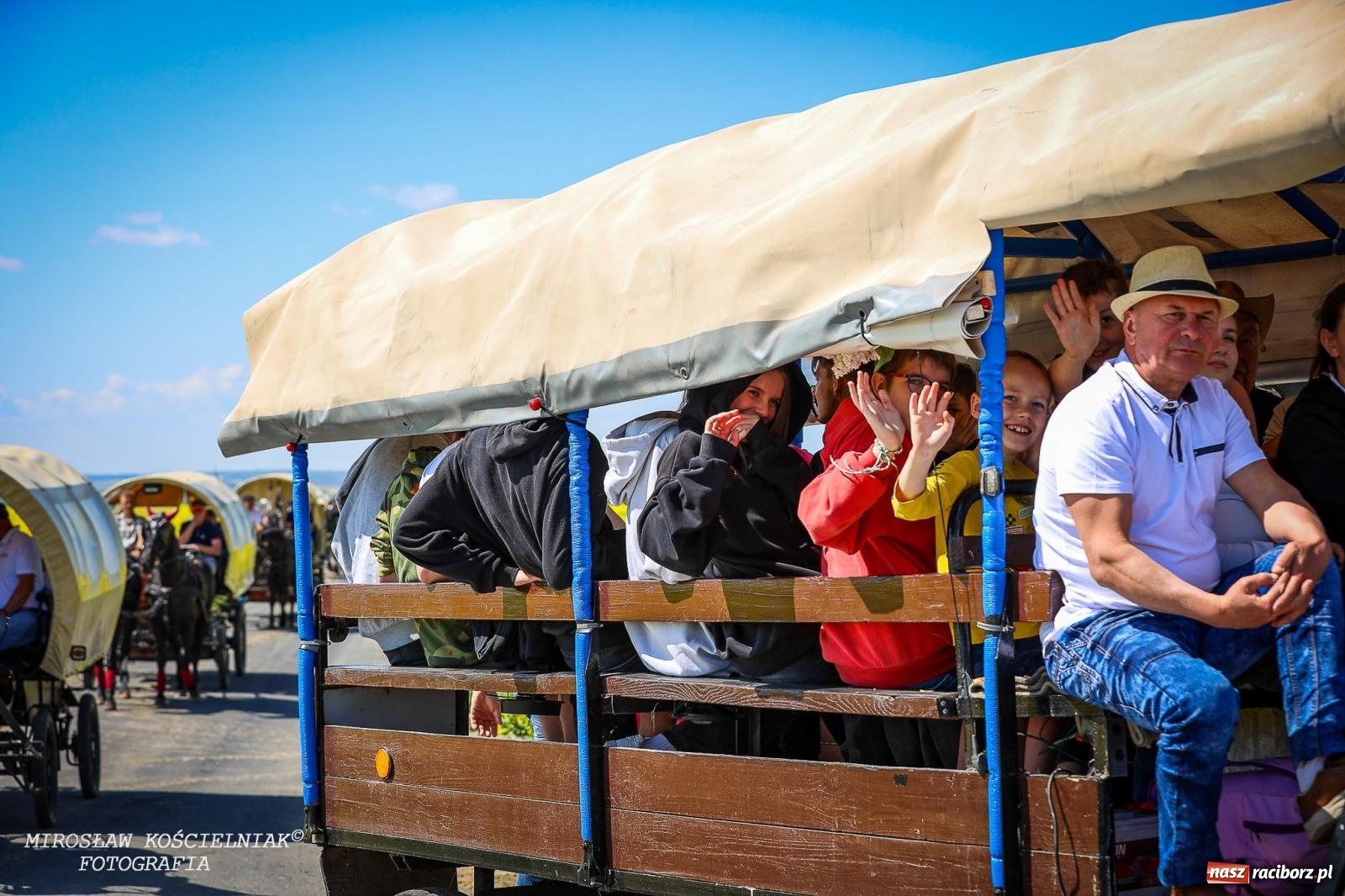 Zdjęcie w galerii na portalu naszraciborz.pl: Konna majówka wróciła do Kornic po sześciu latach. Były emocje i rywalizacja [FOTO i WIDEO] wiadomości z regionu