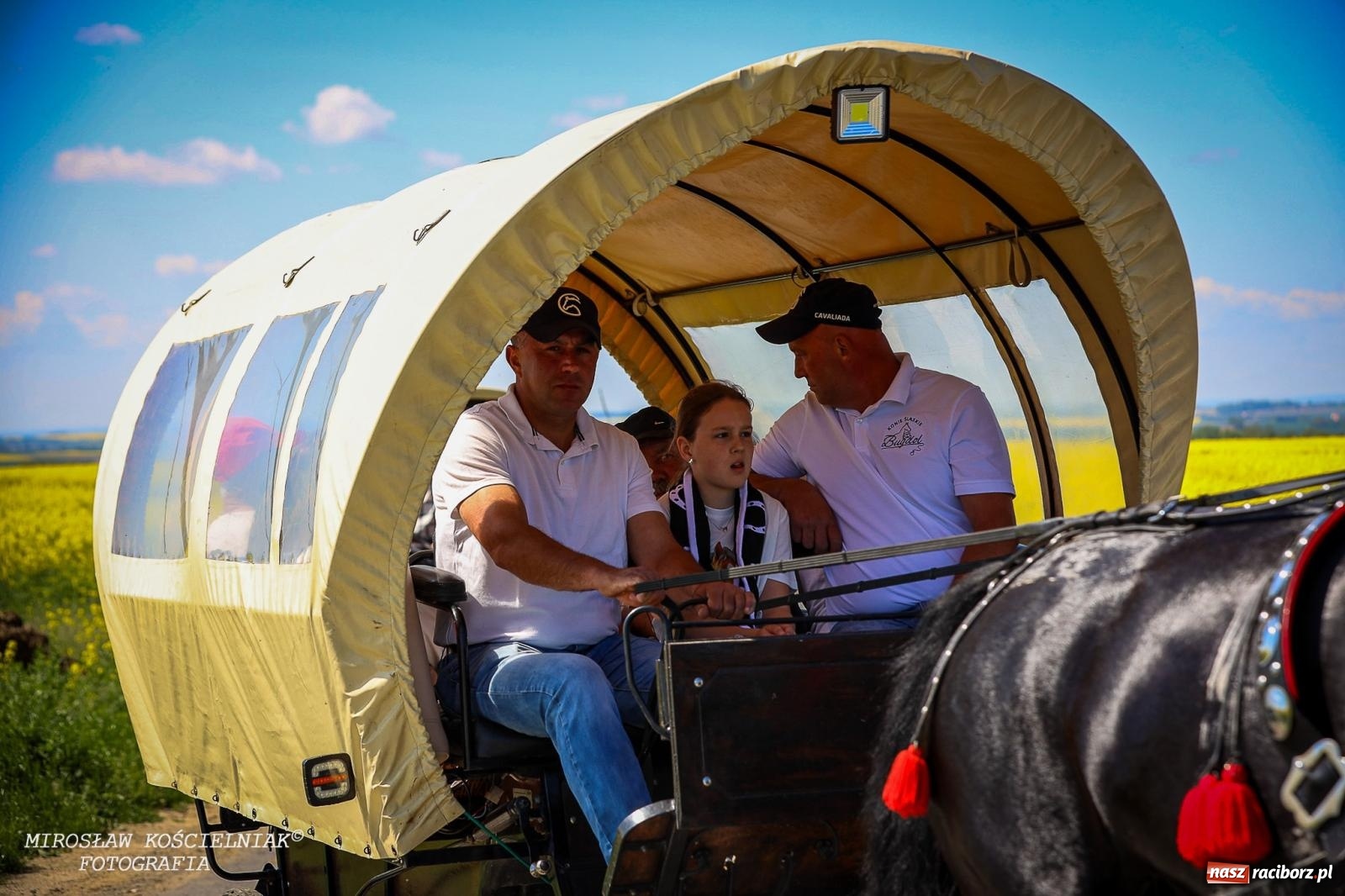 Zdjęcie w galerii na portalu naszraciborz.pl: Konna majówka wróciła do Kornic po sześciu latach. Były emocje i rywalizacja [FOTO i WIDEO] wiadomości z regionu