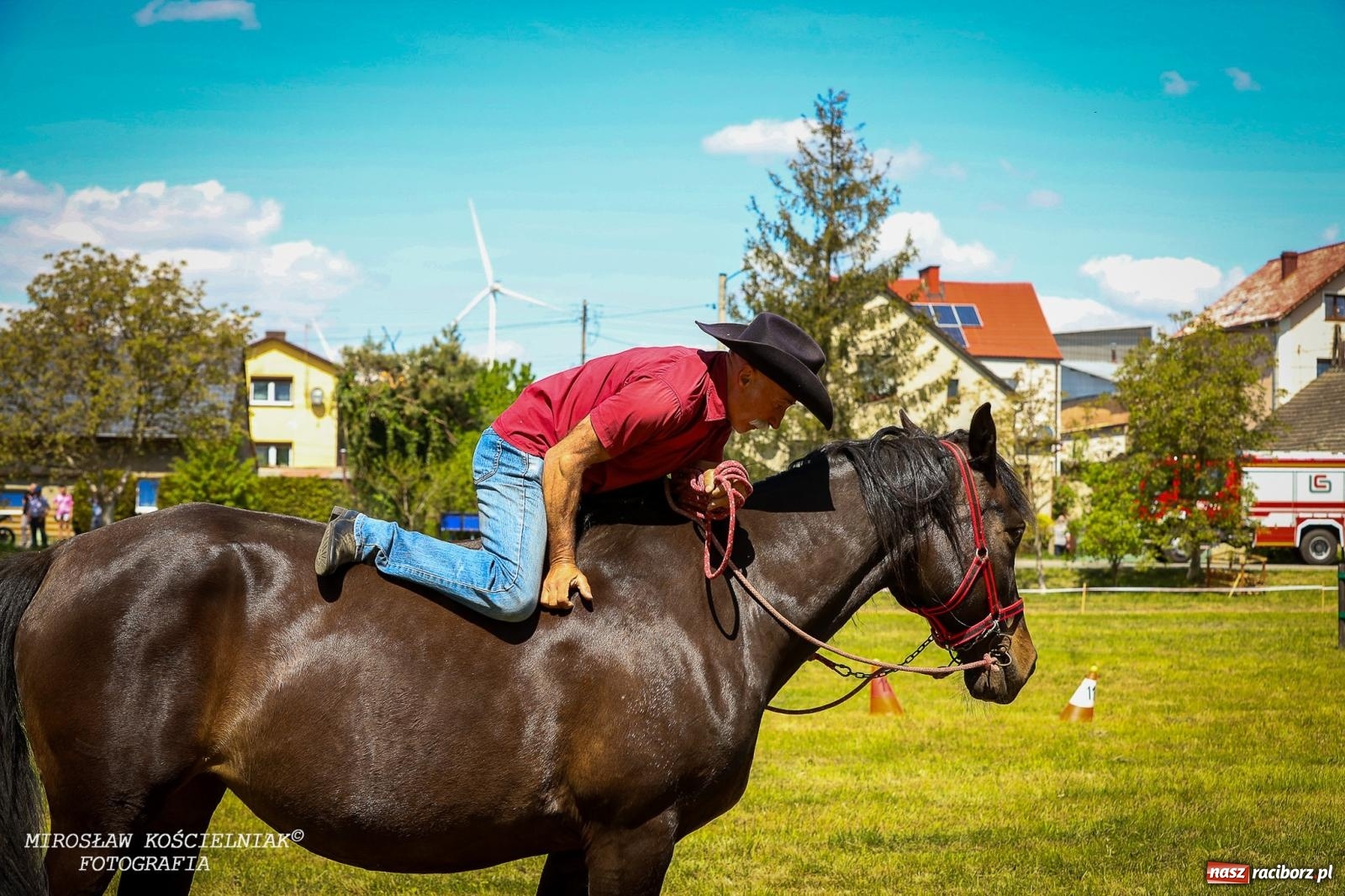 Zdjęcie w galerii na portalu naszraciborz.pl: Konna majówka wróciła do Kornic po sześciu latach. Były emocje i rywalizacja [FOTO i WIDEO] wiadomości z regionu