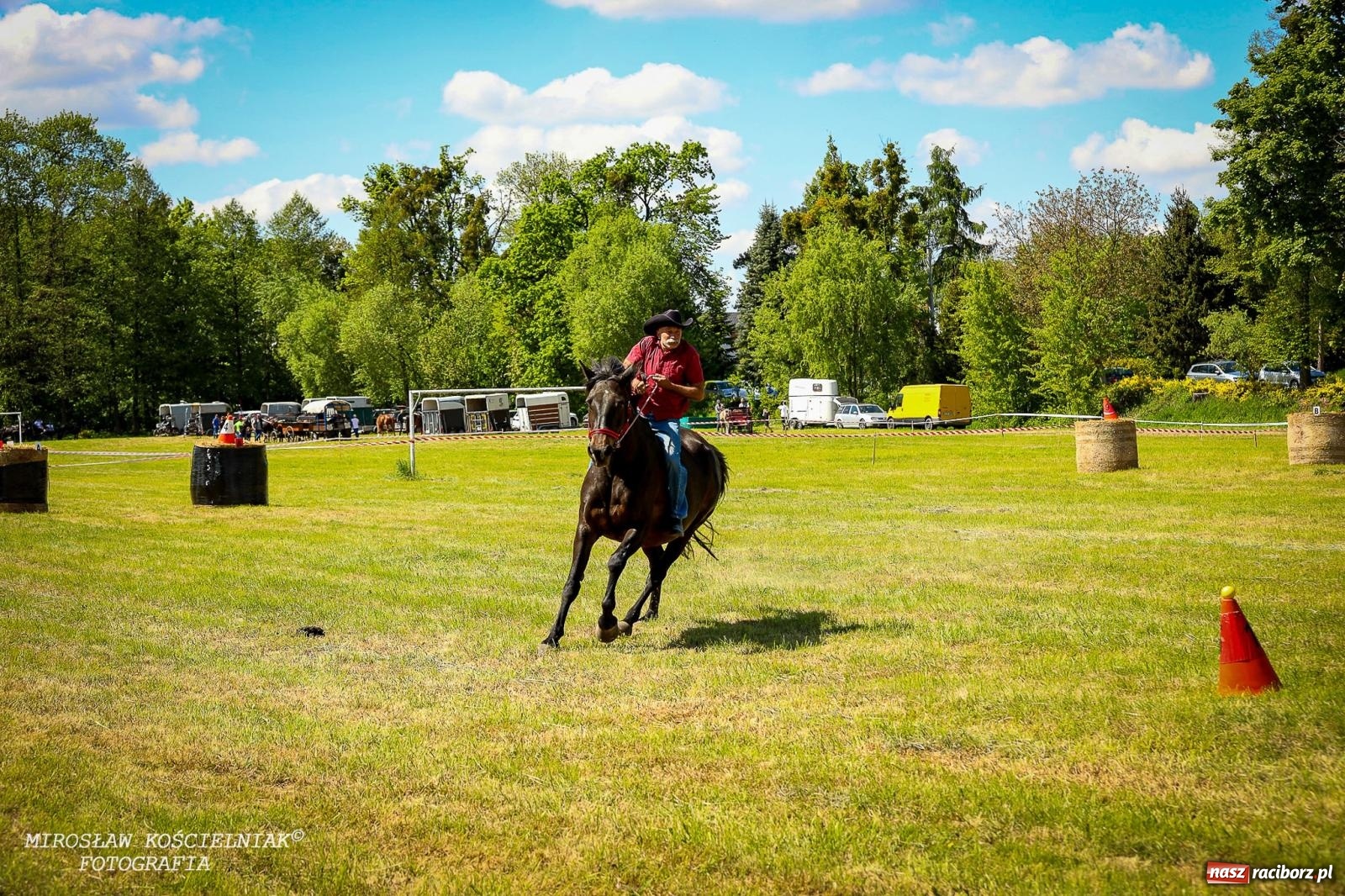 Zdjęcie w galerii na portalu naszraciborz.pl: Konna majówka wróciła do Kornic po sześciu latach. Były emocje i rywalizacja [FOTO i WIDEO] wiadomości z regionu