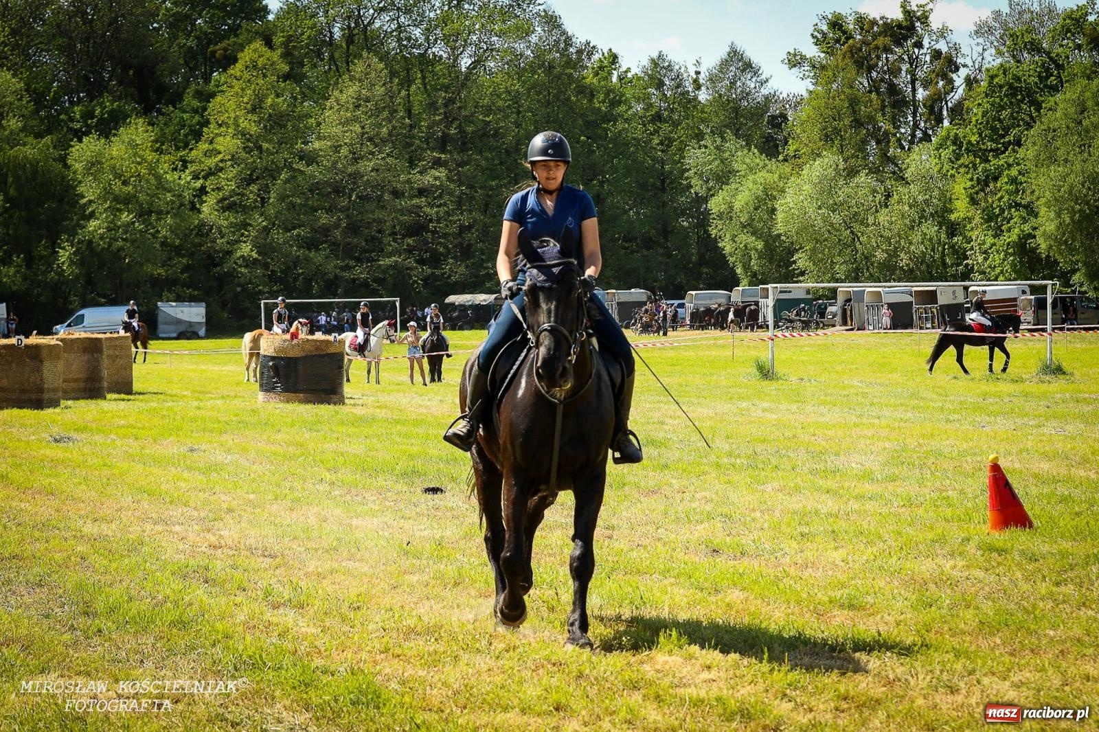 Zdjęcie w galerii na portalu naszraciborz.pl: Konna majówka wróciła do Kornic po sześciu latach. Były emocje i rywalizacja [FOTO i WIDEO] wiadomości z regionu
