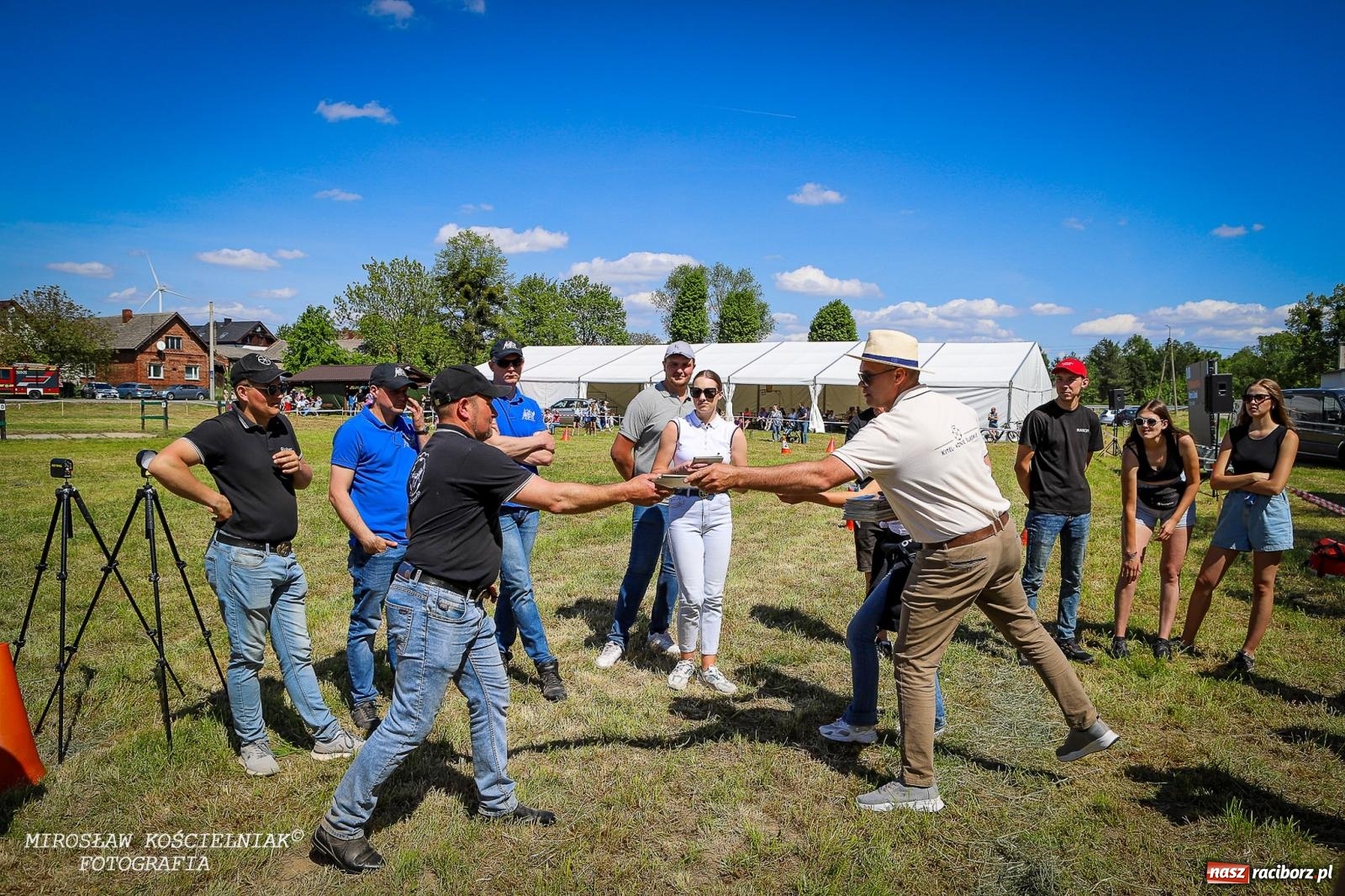 Zdjęcie w galerii na portalu naszraciborz.pl: Konna majówka wróciła do Kornic po sześciu latach. Były emocje i rywalizacja [FOTO i WIDEO] wiadomości z regionu