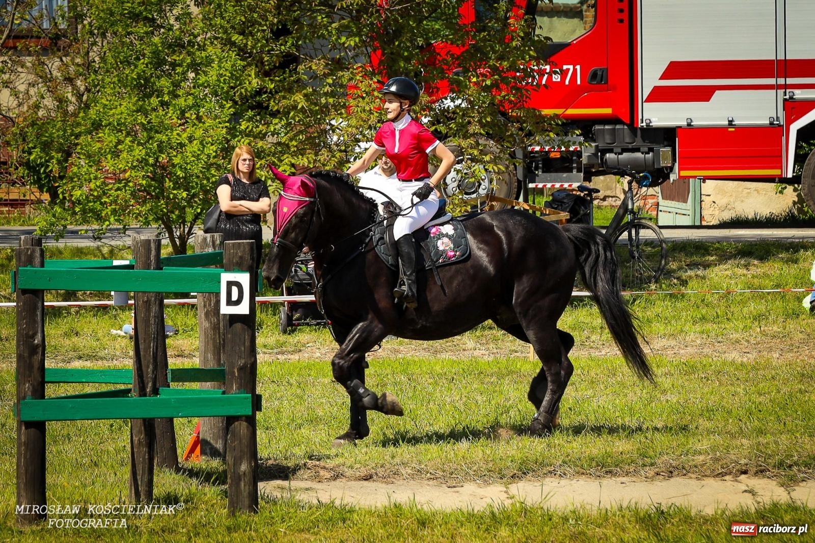 Zdjęcie w galerii na portalu naszraciborz.pl: Konna majówka wróciła do Kornic po sześciu latach. Były emocje i rywalizacja [FOTO i WIDEO] wiadomości z regionu