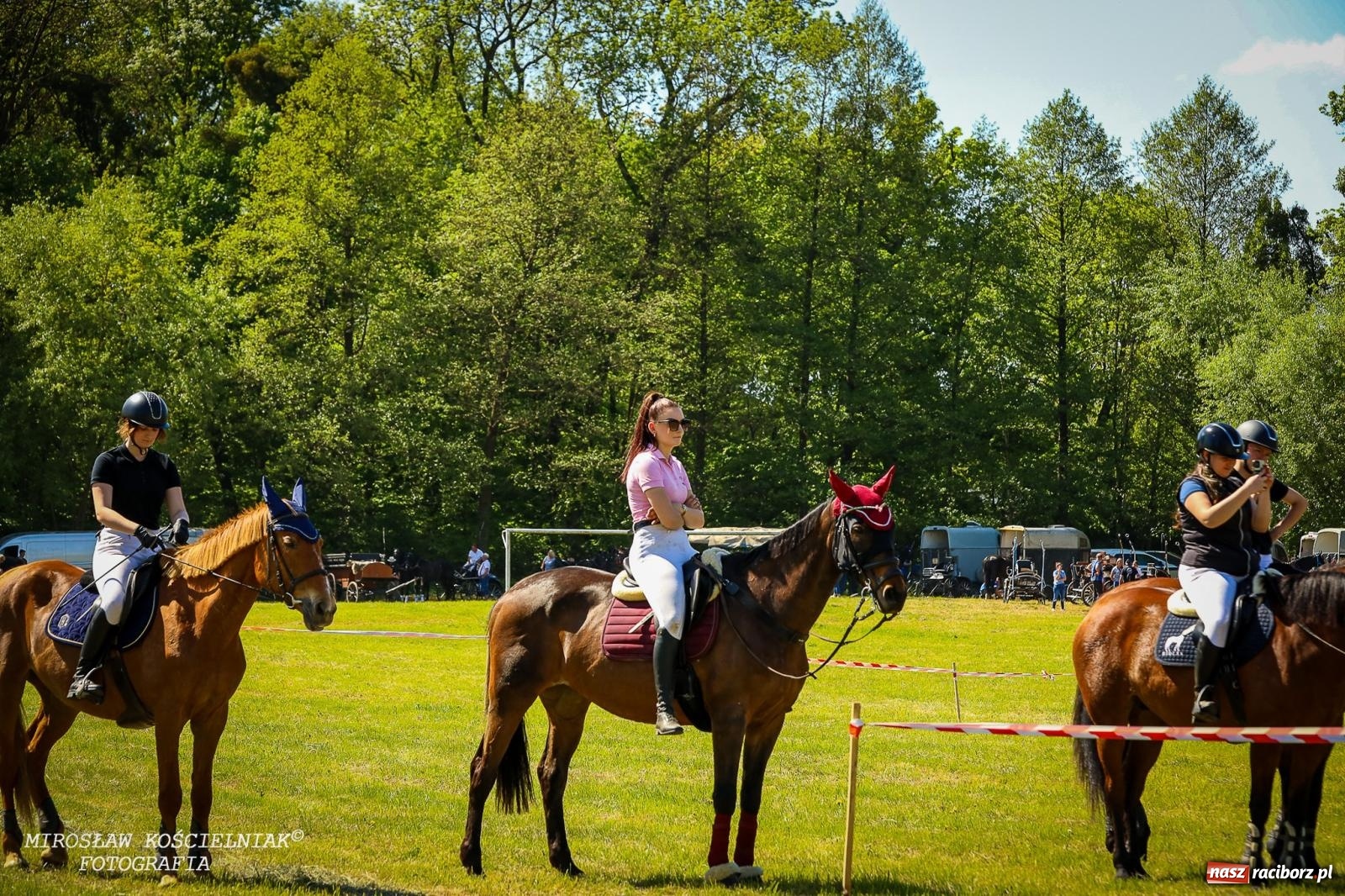 Zdjęcie w galerii na portalu naszraciborz.pl: Konna majówka wróciła do Kornic po sześciu latach. Były emocje i rywalizacja [FOTO i WIDEO] wiadomości z regionu