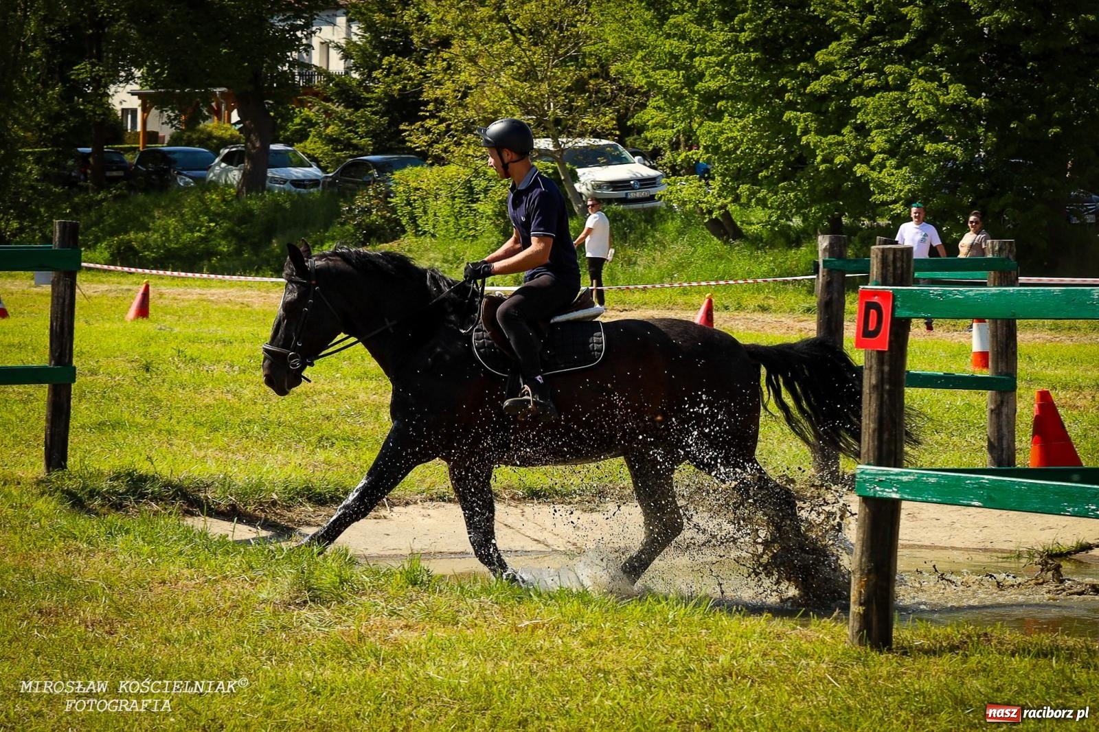 Zdjęcie w galerii na portalu naszraciborz.pl: Konna majówka wróciła do Kornic po sześciu latach. Były emocje i rywalizacja [FOTO i WIDEO] wiadomości z regionu