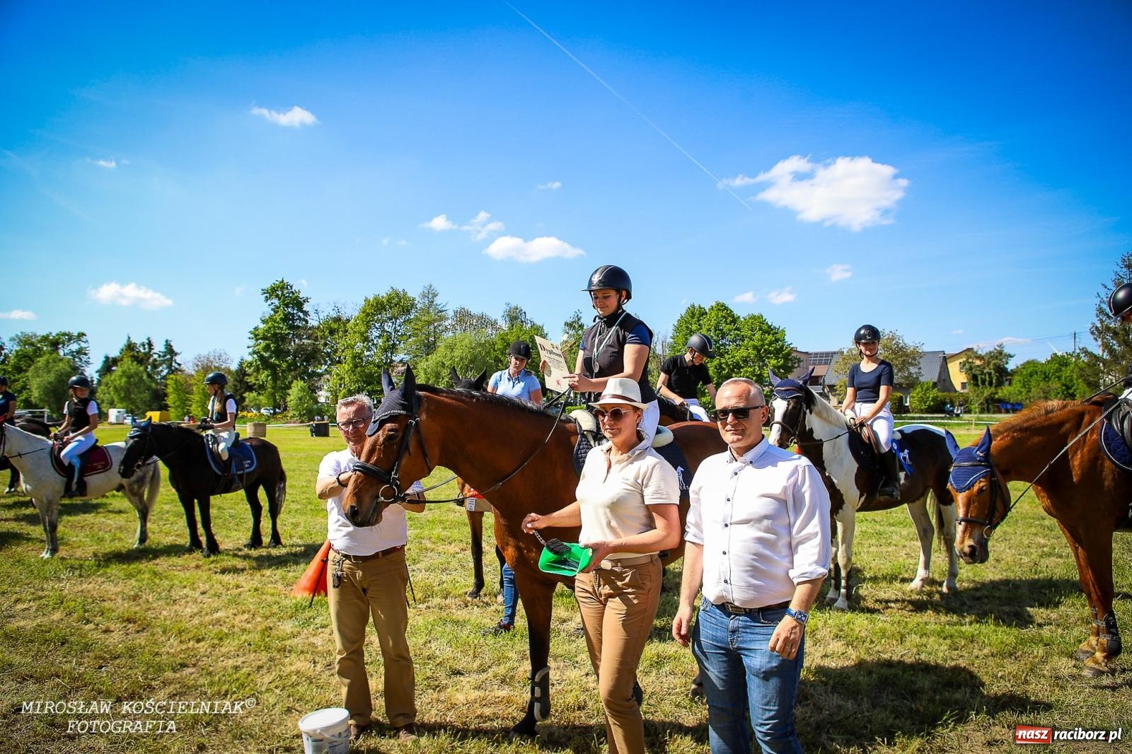 Zdjęcie w galerii na portalu naszraciborz.pl: Konna majówka wróciła do Kornic po sześciu latach. Były emocje i rywalizacja [FOTO i WIDEO] wiadomości z regionu