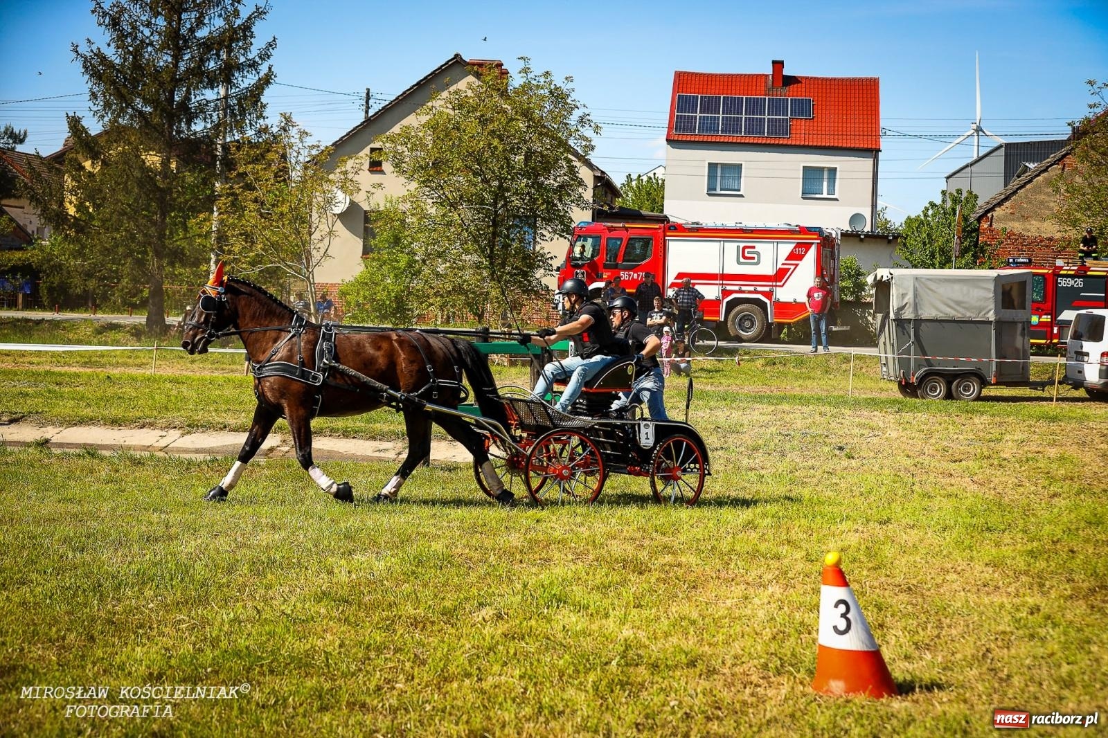 Zdjęcie w galerii na portalu naszraciborz.pl: Konna majówka wróciła do Kornic po sześciu latach. Były emocje i rywalizacja [FOTO i WIDEO] wiadomości z regionu