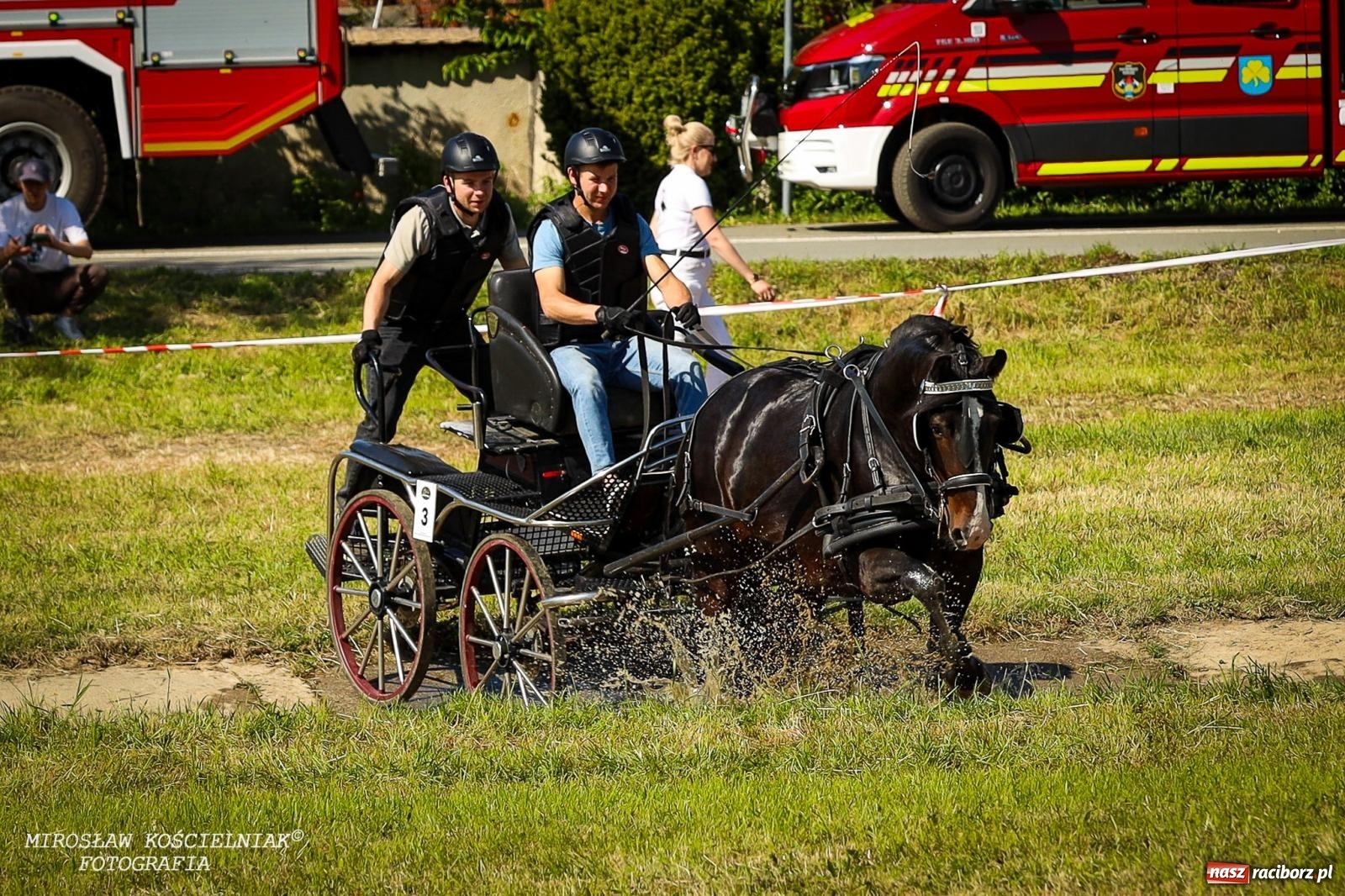 Zdjęcie w galerii na portalu naszraciborz.pl: Konna majówka wróciła do Kornic po sześciu latach. Były emocje i rywalizacja [FOTO i WIDEO] wiadomości z regionu