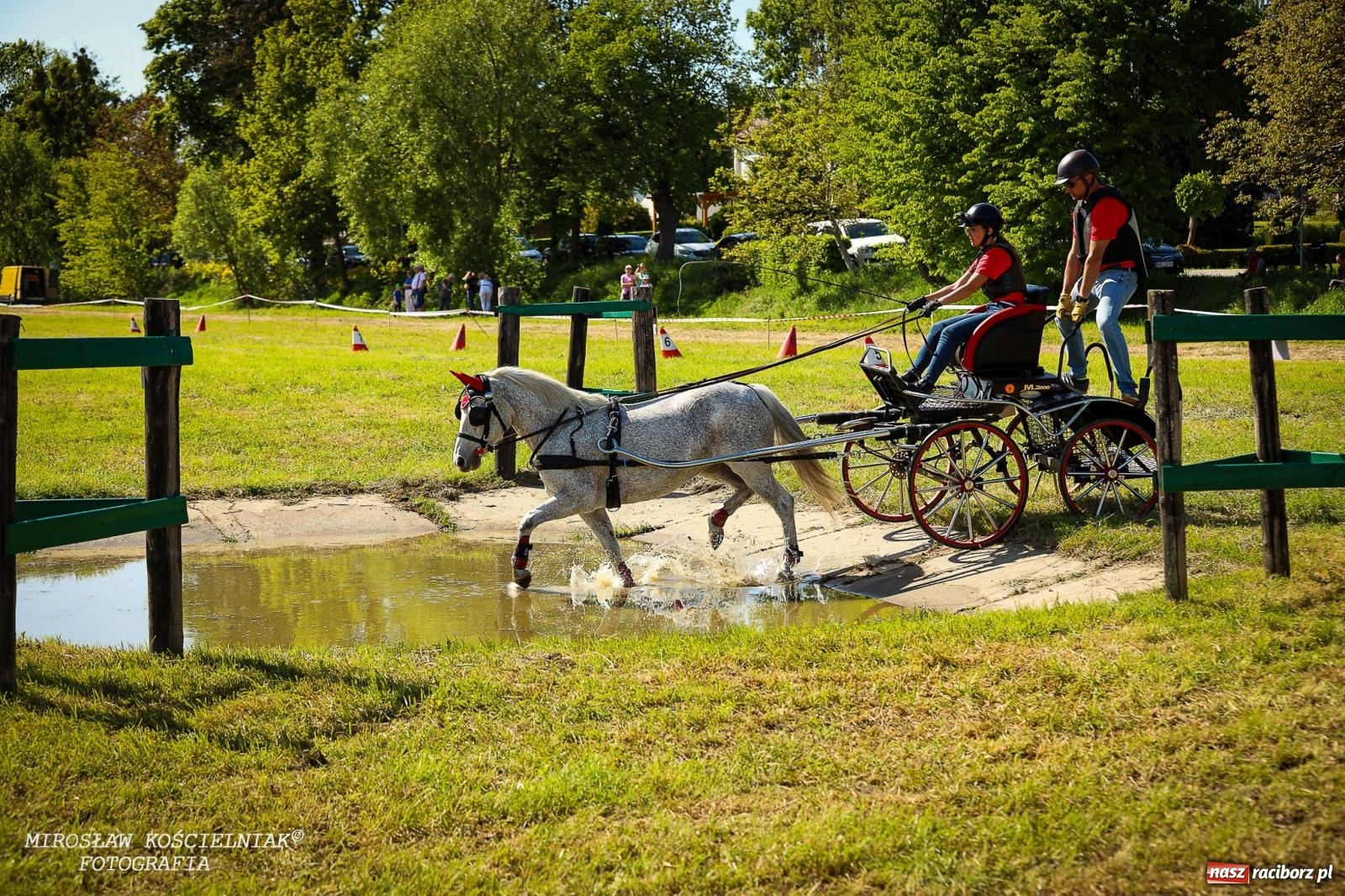 Zdjęcie w galerii na portalu naszraciborz.pl: Konna majówka wróciła do Kornic po sześciu latach. Były emocje i rywalizacja [FOTO i WIDEO] wiadomości z regionu