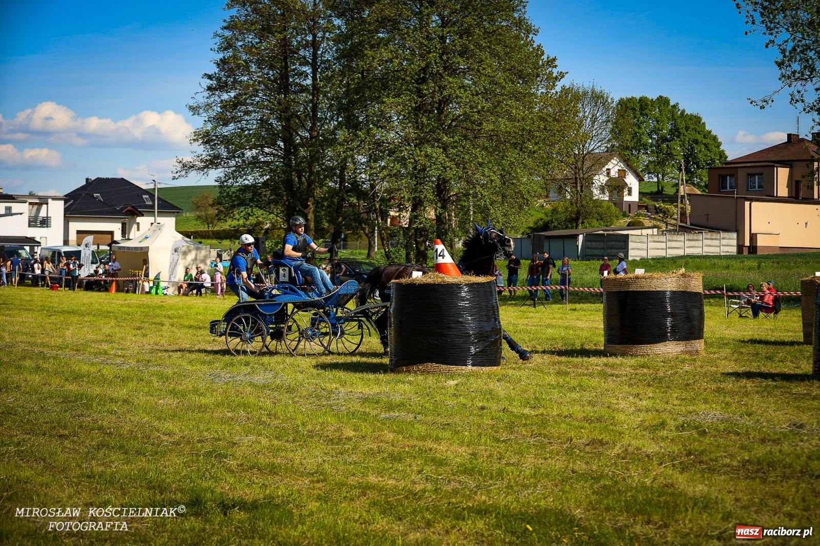 Zdjęcie w galerii na portalu naszraciborz.pl: Konna majówka wróciła do Kornic po sześciu latach. Były emocje i rywalizacja [FOTO i WIDEO] wiadomości z regionu