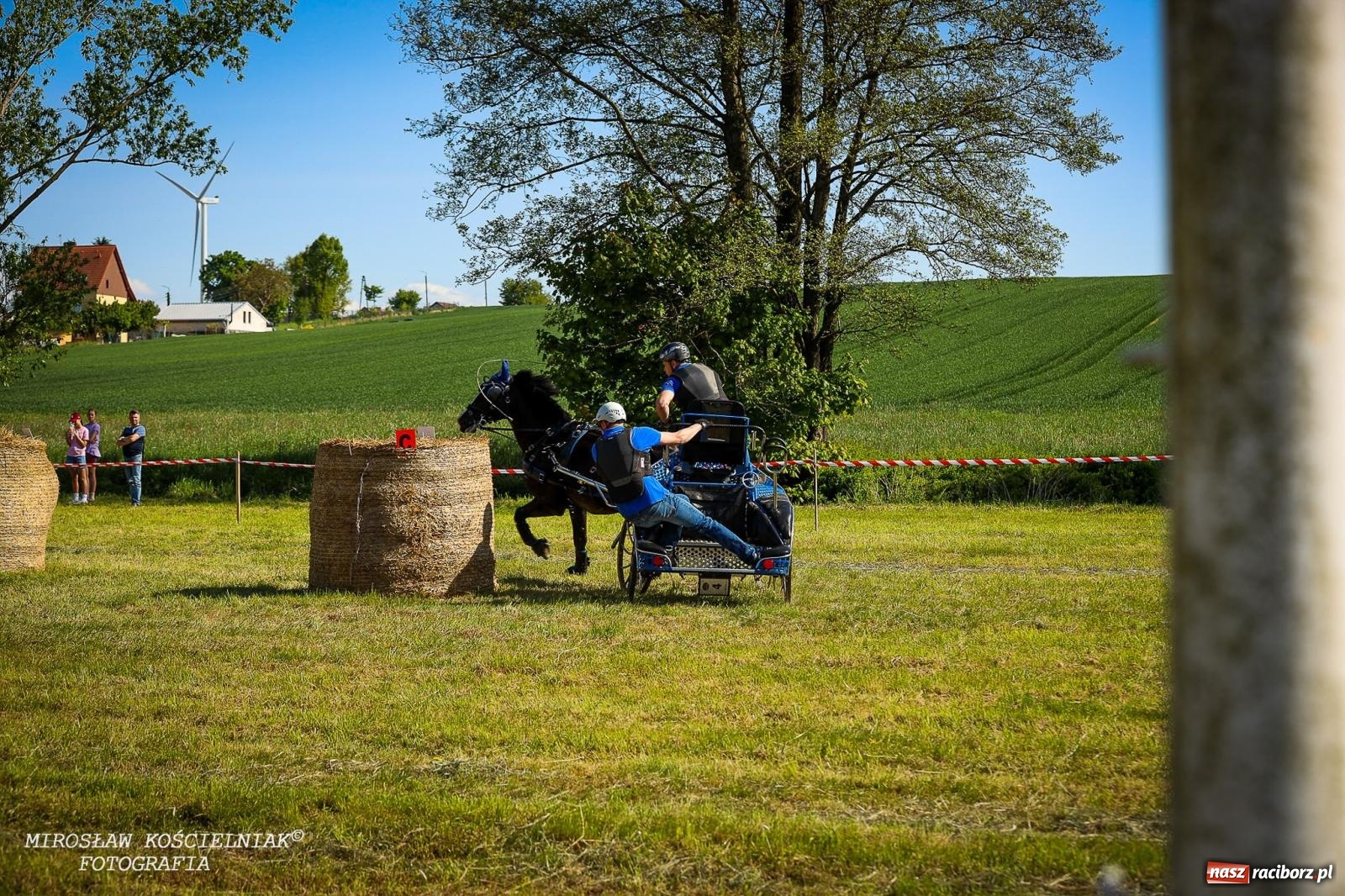 Zdjęcie w galerii na portalu naszraciborz.pl: Konna majówka wróciła do Kornic po sześciu latach. Były emocje i rywalizacja [FOTO i WIDEO] wiadomości z regionu