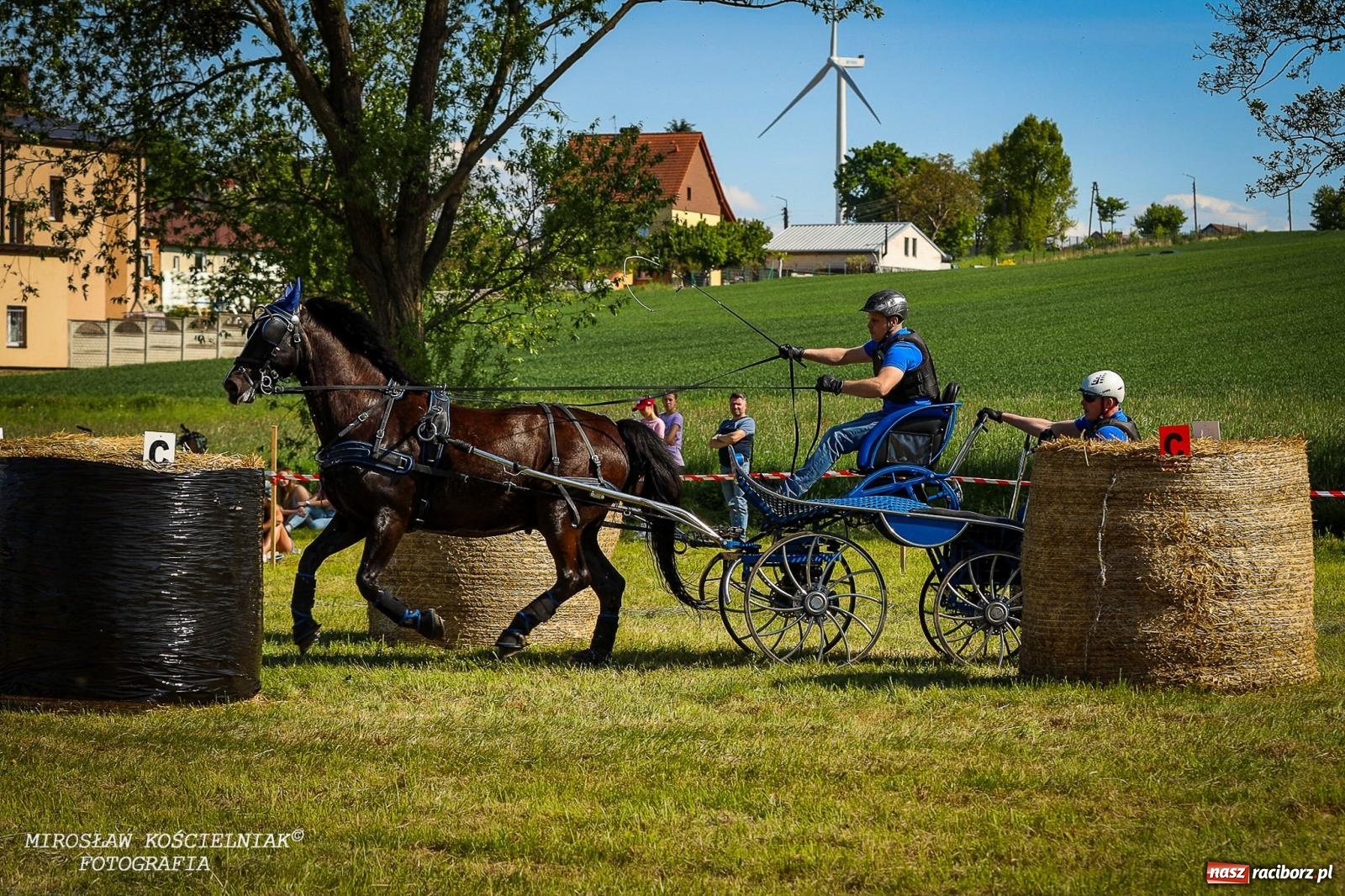 Zdjęcie w galerii na portalu naszraciborz.pl: Konna majówka wróciła do Kornic po sześciu latach. Były emocje i rywalizacja [FOTO i WIDEO] wiadomości z regionu