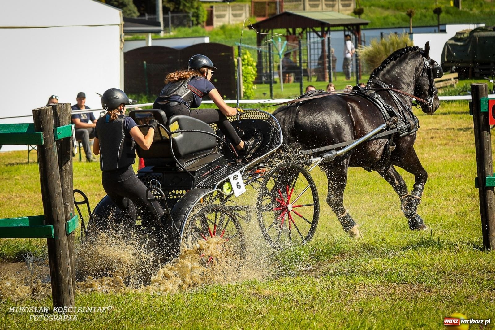 Zdjęcie w galerii na portalu naszraciborz.pl: Konna majówka wróciła do Kornic po sześciu latach. Były emocje i rywalizacja [FOTO i WIDEO] wiadomości z regionu