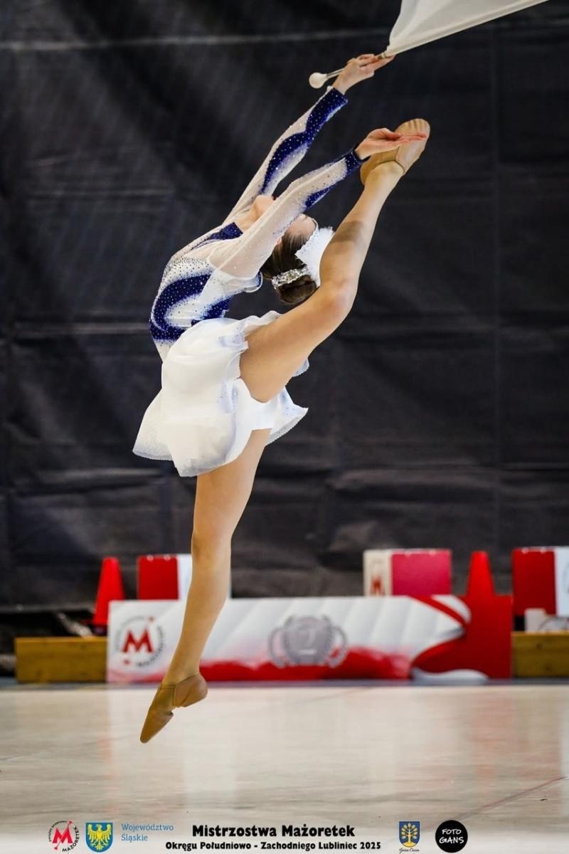 Zdjęcie w galerii na portalu naszraciborz.pl: Grad medali mażoretek ZARA na Mistrzostwach Polski wiadomości z regionu