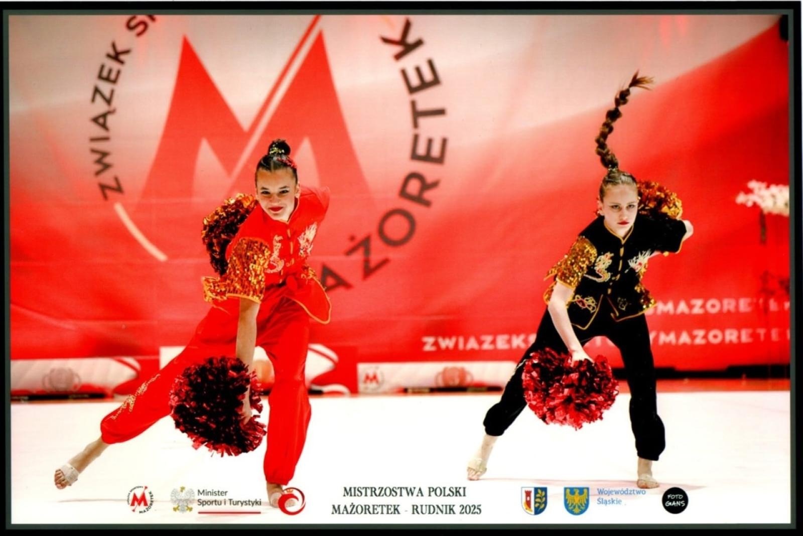 Zdjęcie w galerii na portalu naszraciborz.pl: Grad medali mażoretek ZARA na Mistrzostwach Polski wiadomości z regionu