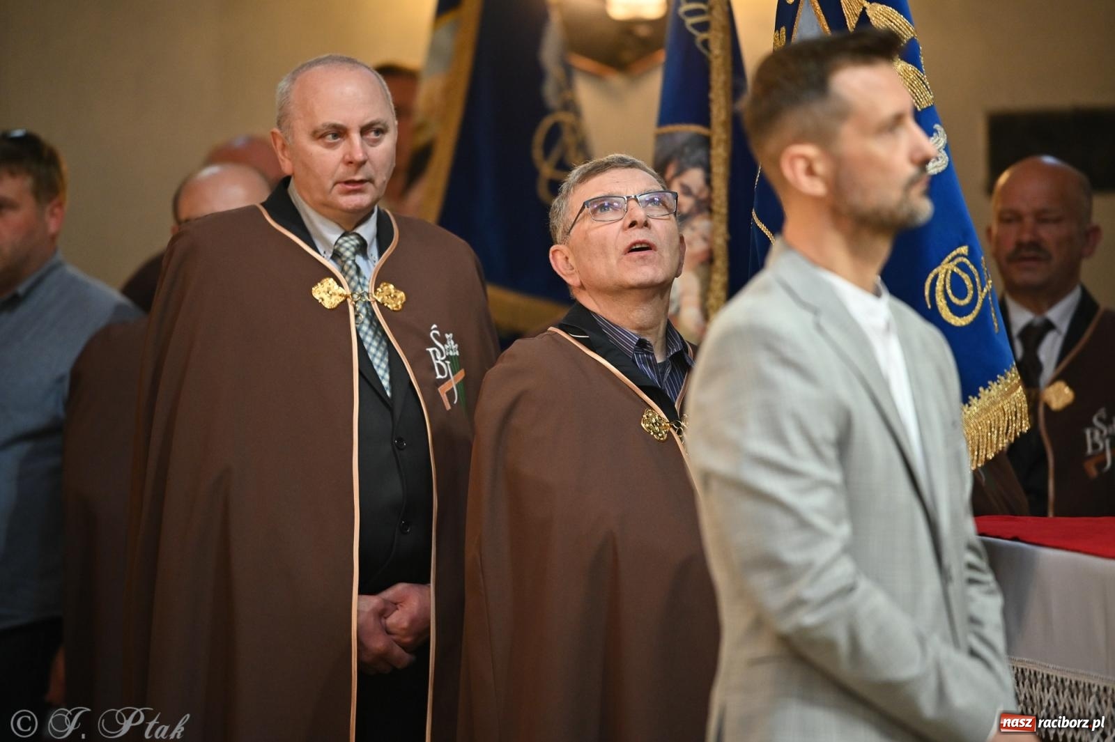 Zdjęcie w galerii na portalu naszraciborz.pl: Zadbać o innych – Diecezjalne Święto Rodziny w Jemielnicy pełne wiary, jedności i nadziei wiadomości z regionu