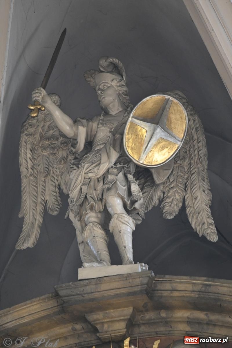 Zdjęcie w galerii na portalu naszraciborz.pl: Zadbać o innych – Diecezjalne Święto Rodziny w Jemielnicy pełne wiary, jedności i nadziei wiadomości z regionu